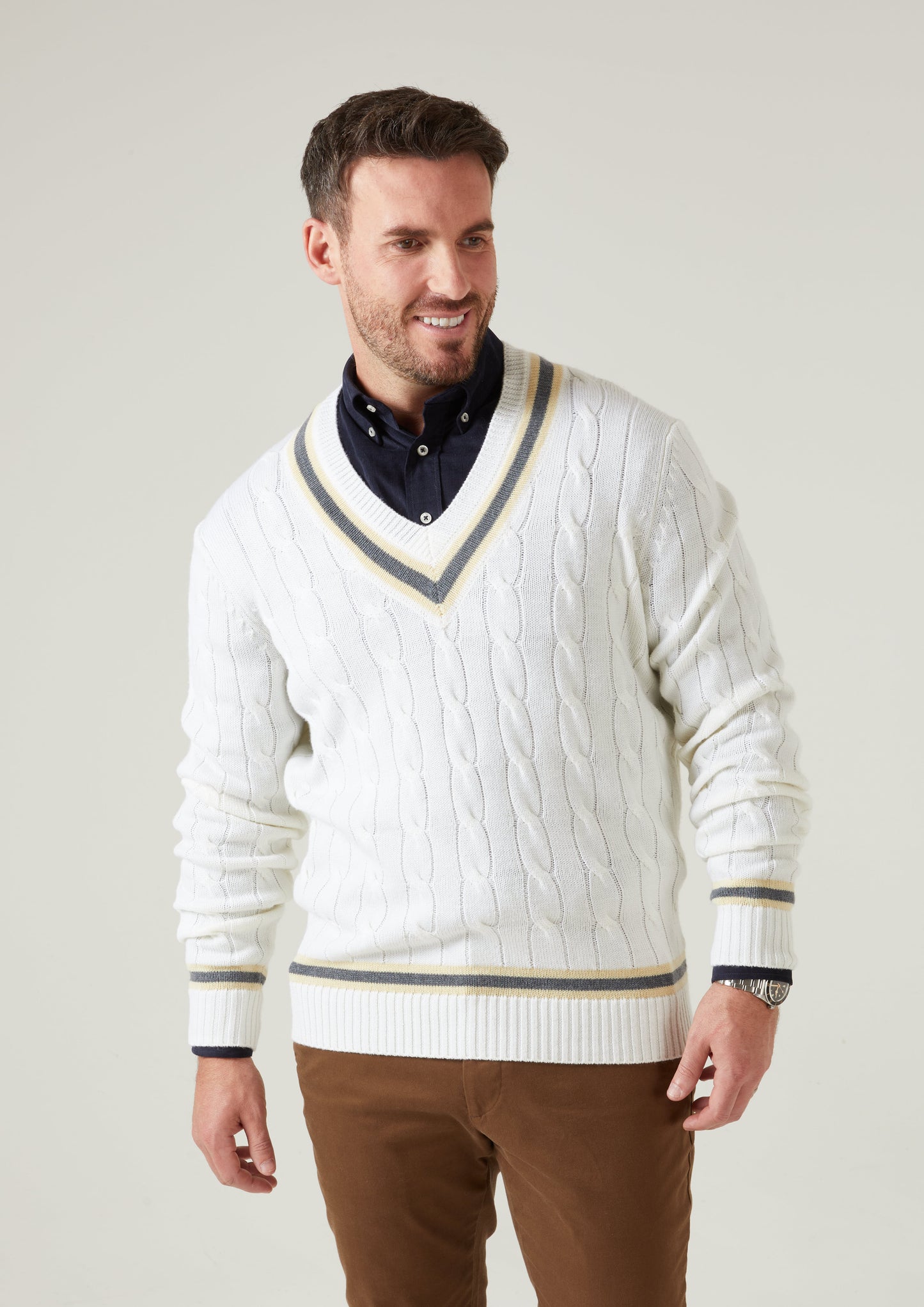Grafton Men's Merino Wool Cable Cricket Jumper In Ecru