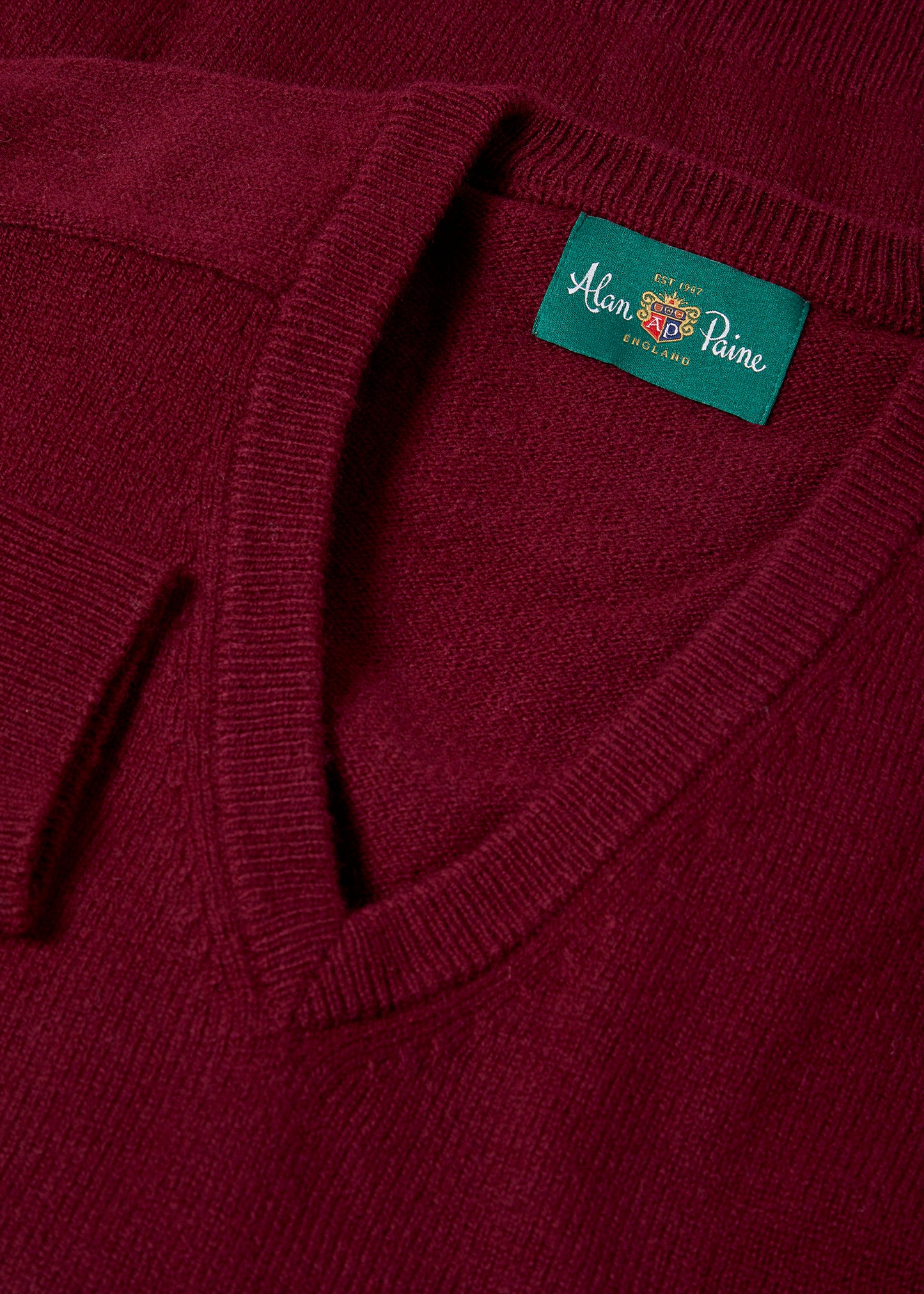 Hampshire Lambswool Saddle Shoulder Bordeaux Jumper