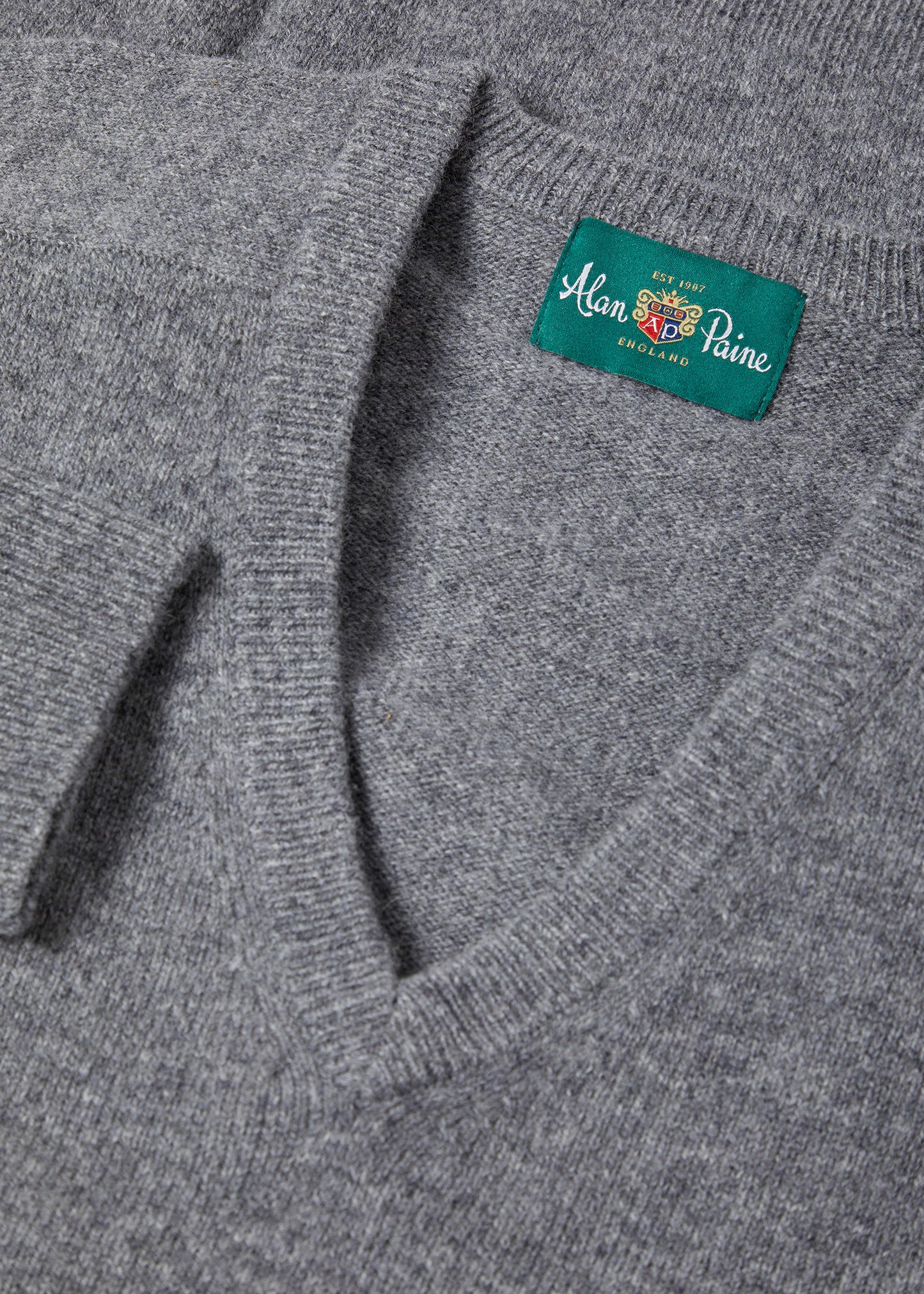 Hampshire Lambswool Jumper in Grey Mix - Classic Fit