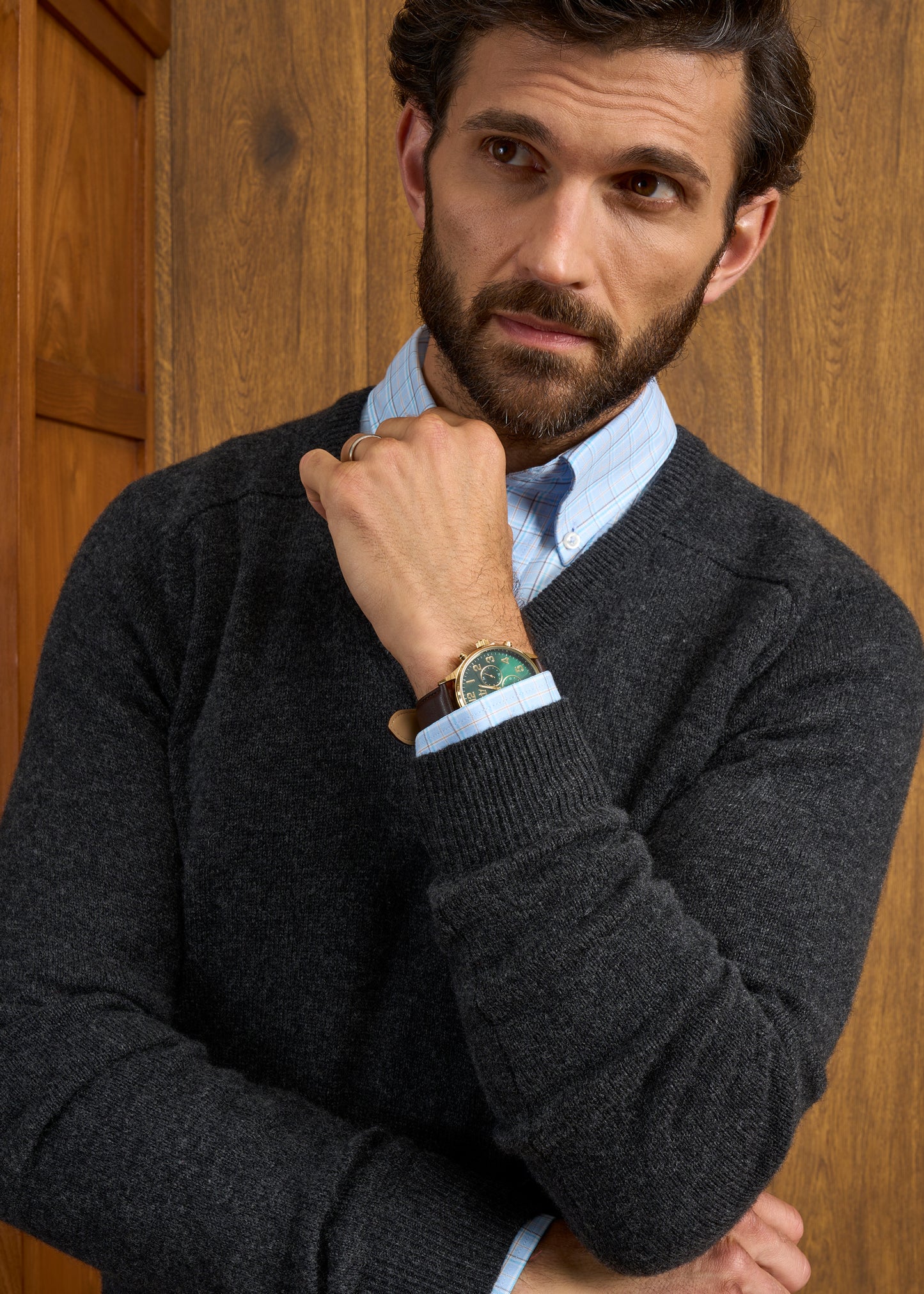 Kilsyth Men's Lambswool Jumper in Charcoal