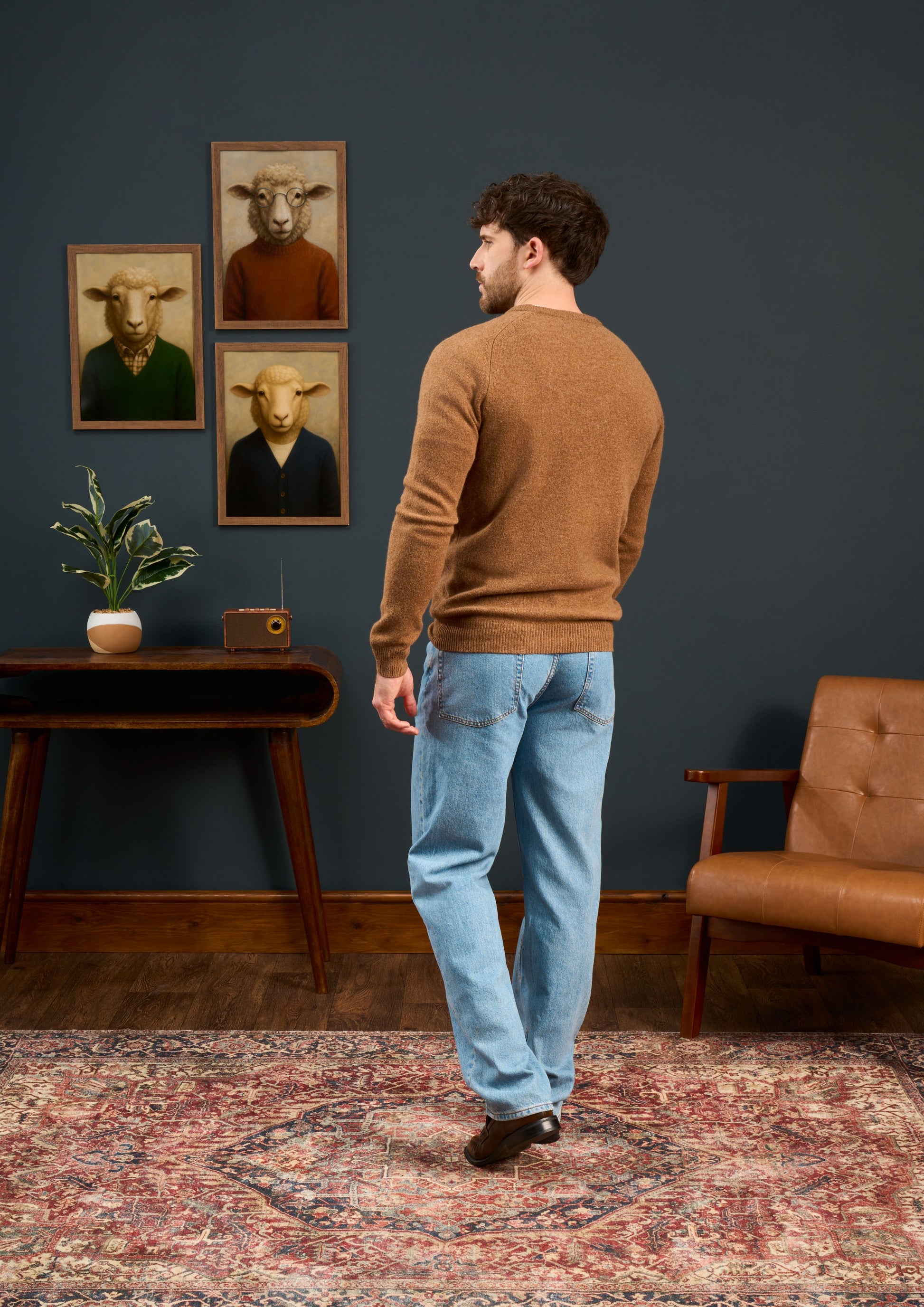 Lenzie-Mens-Lambswool-Jumper-In-Regular-Fit-Driftwood