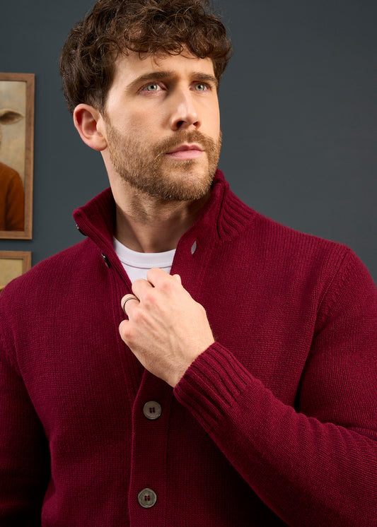 Mens-Lambswool-Marck-Neck-Jumper-Bordeaux