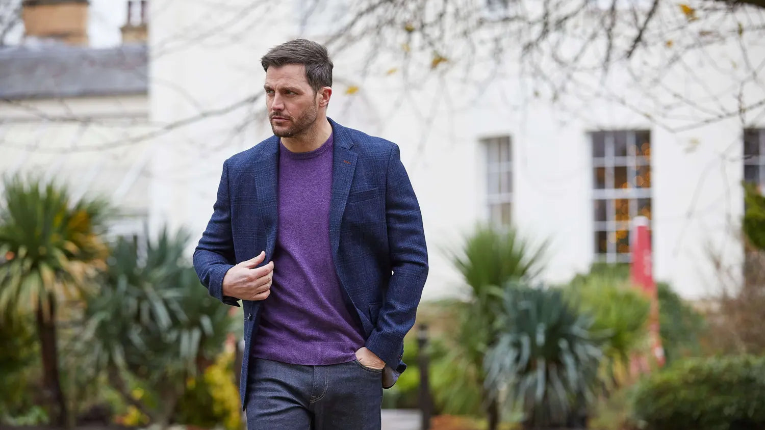 How To Style Crew Neck Jumper With Blazer