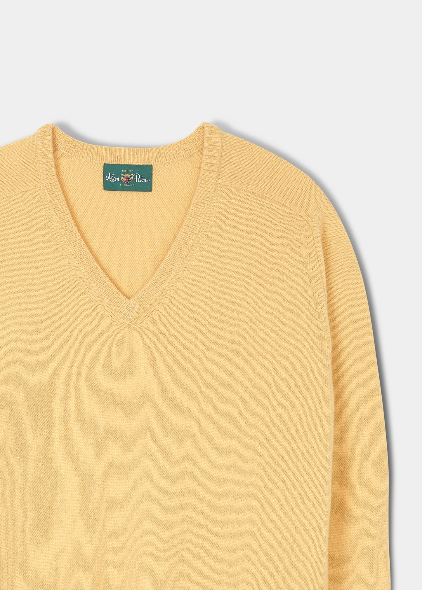Hampshire Lambswool Jumper in Canary