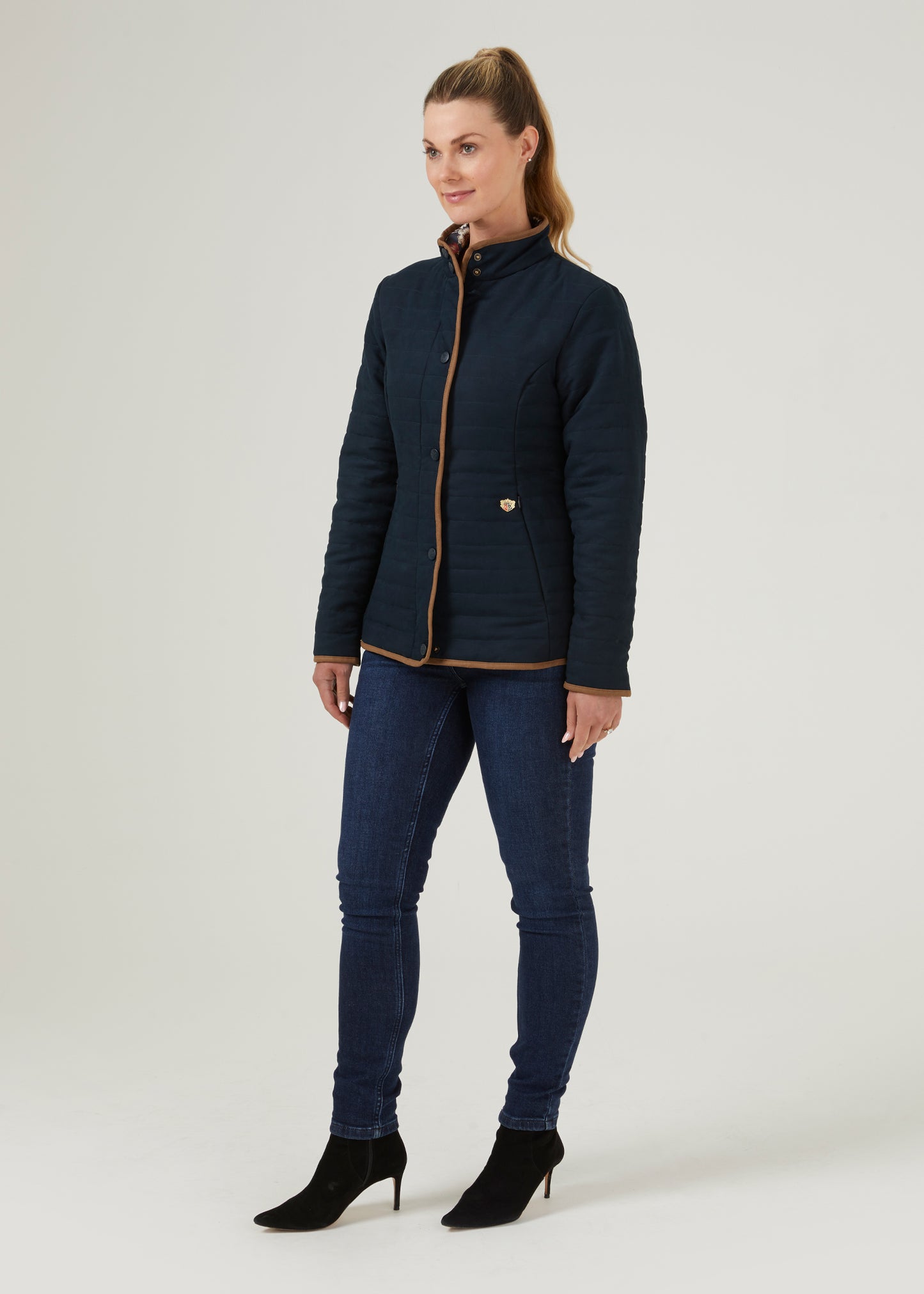Ladies Quilted Jacket in Dark Navy