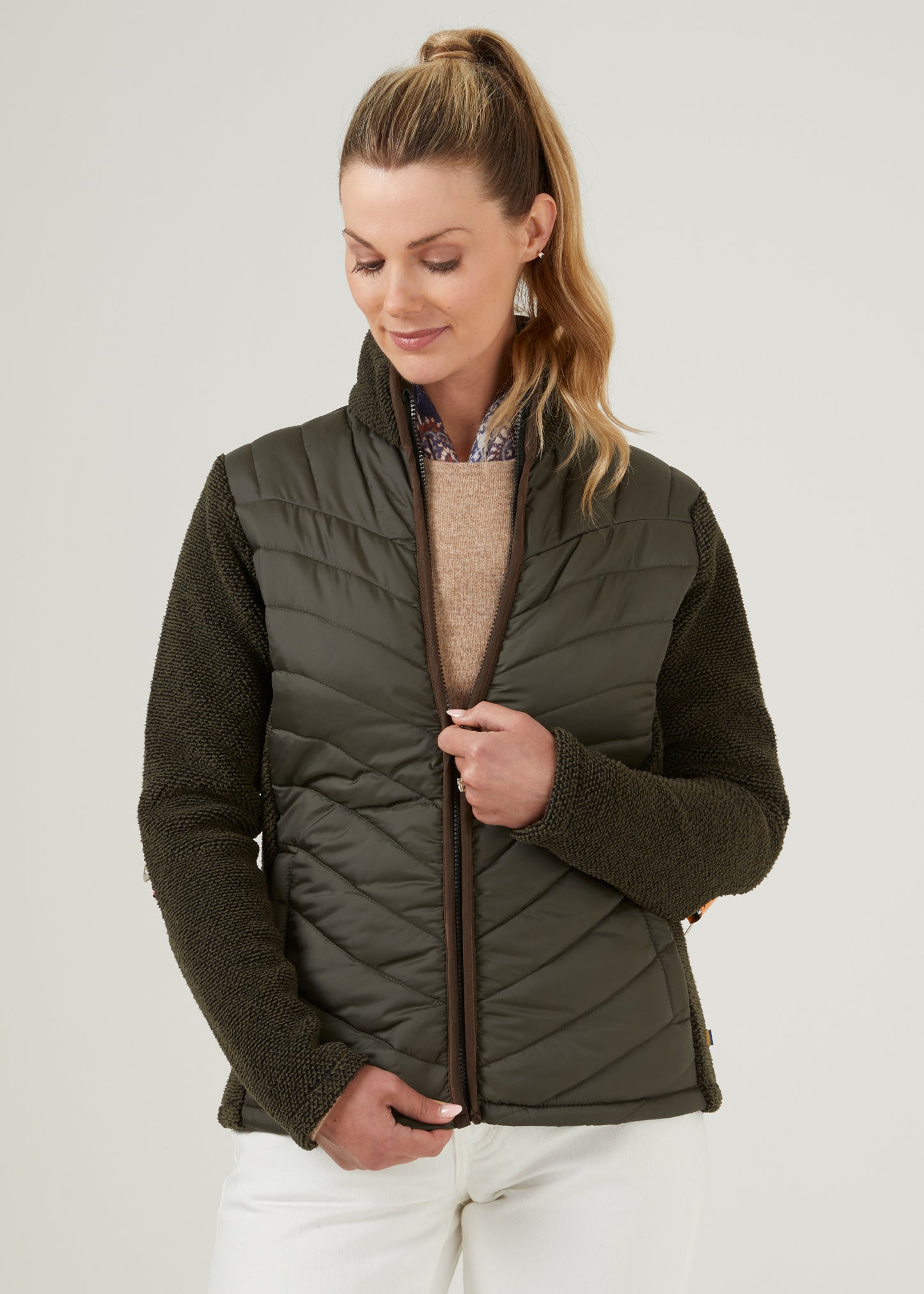 Ladies Quilted Jacket in Dark Olive
