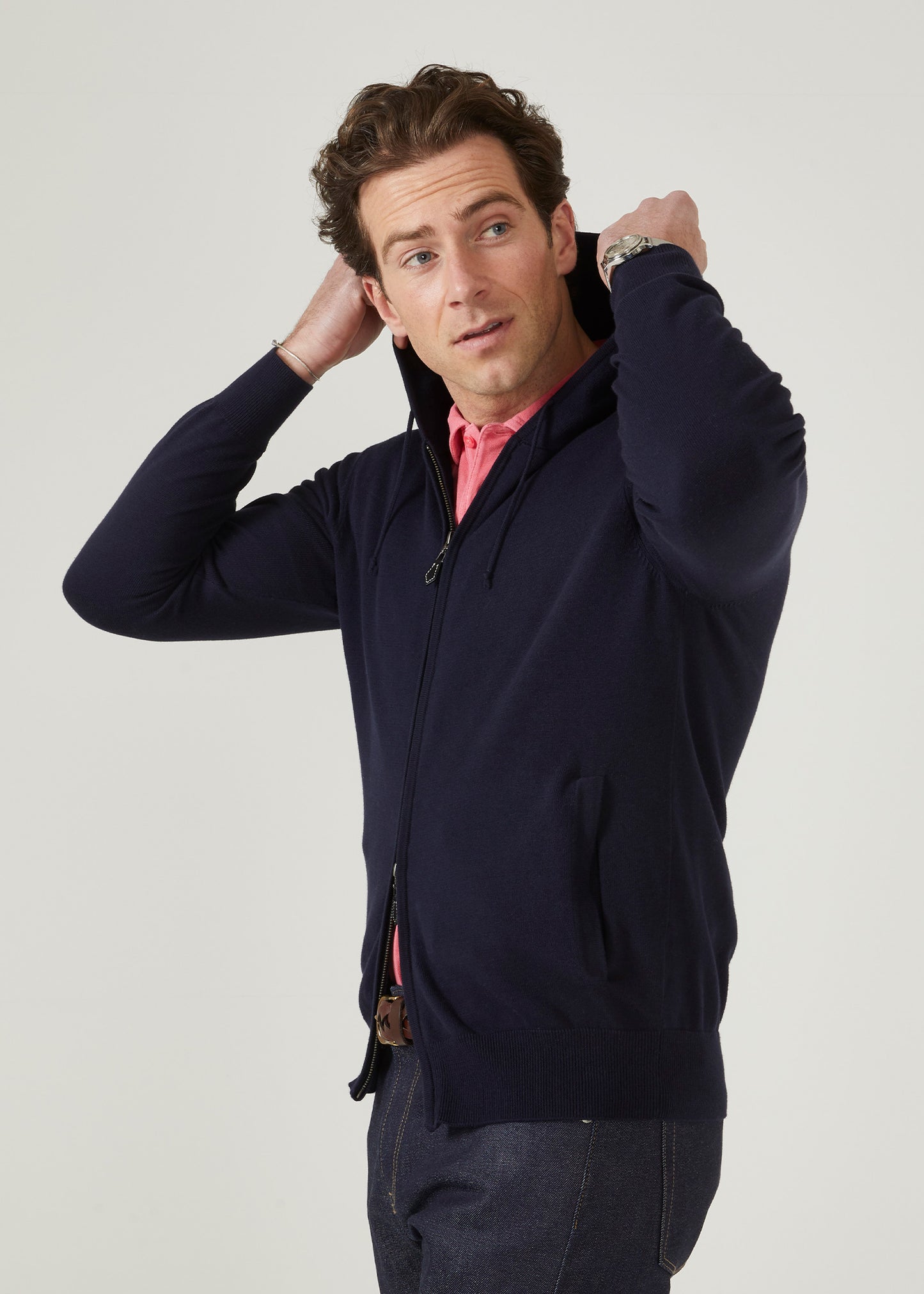 Front zip cotton hoodie in dark navy with pockets.