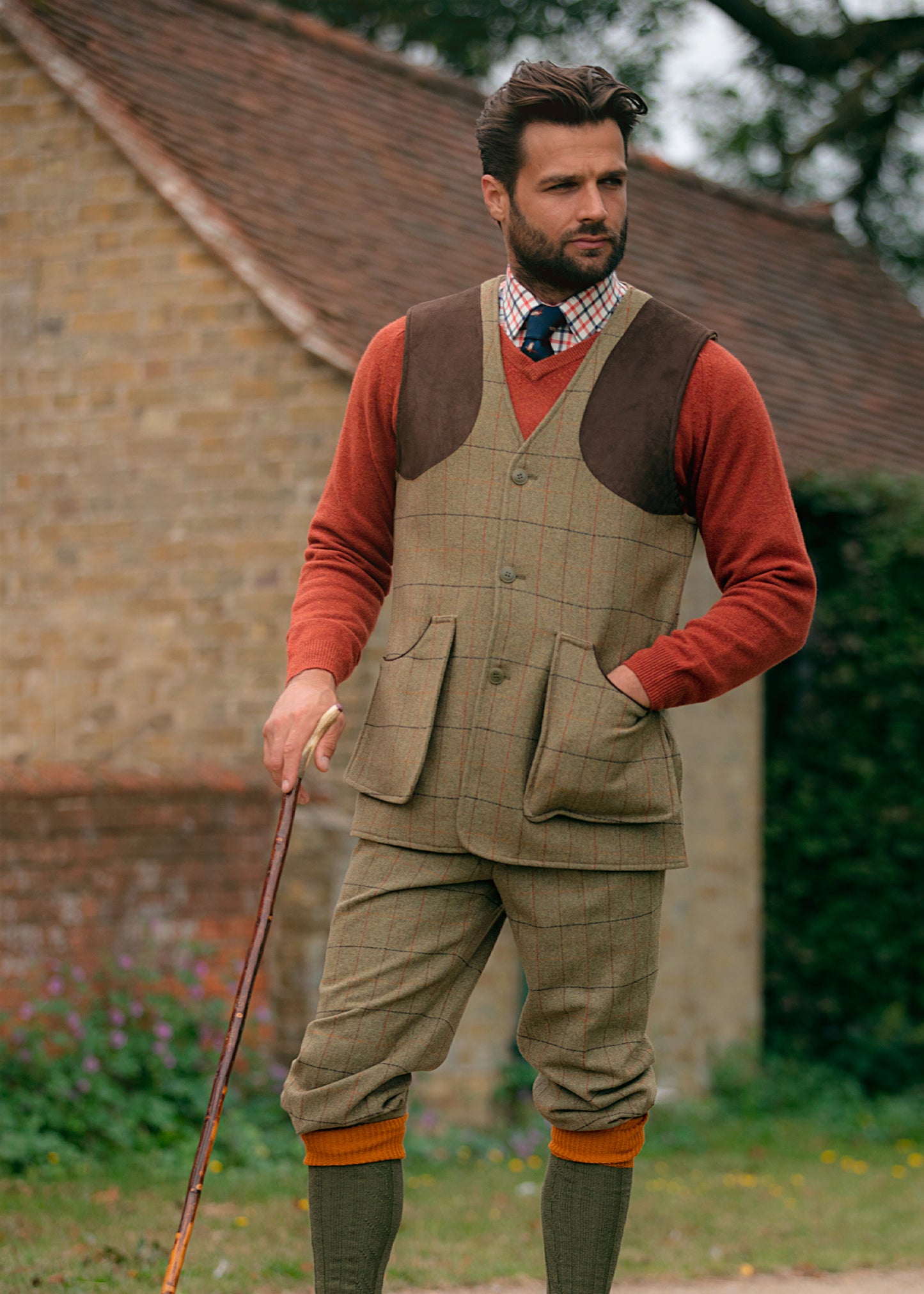 Combrook men's tweed shooting breeks in elm with matching shooting waistcoat and Streetly lambswool jumper