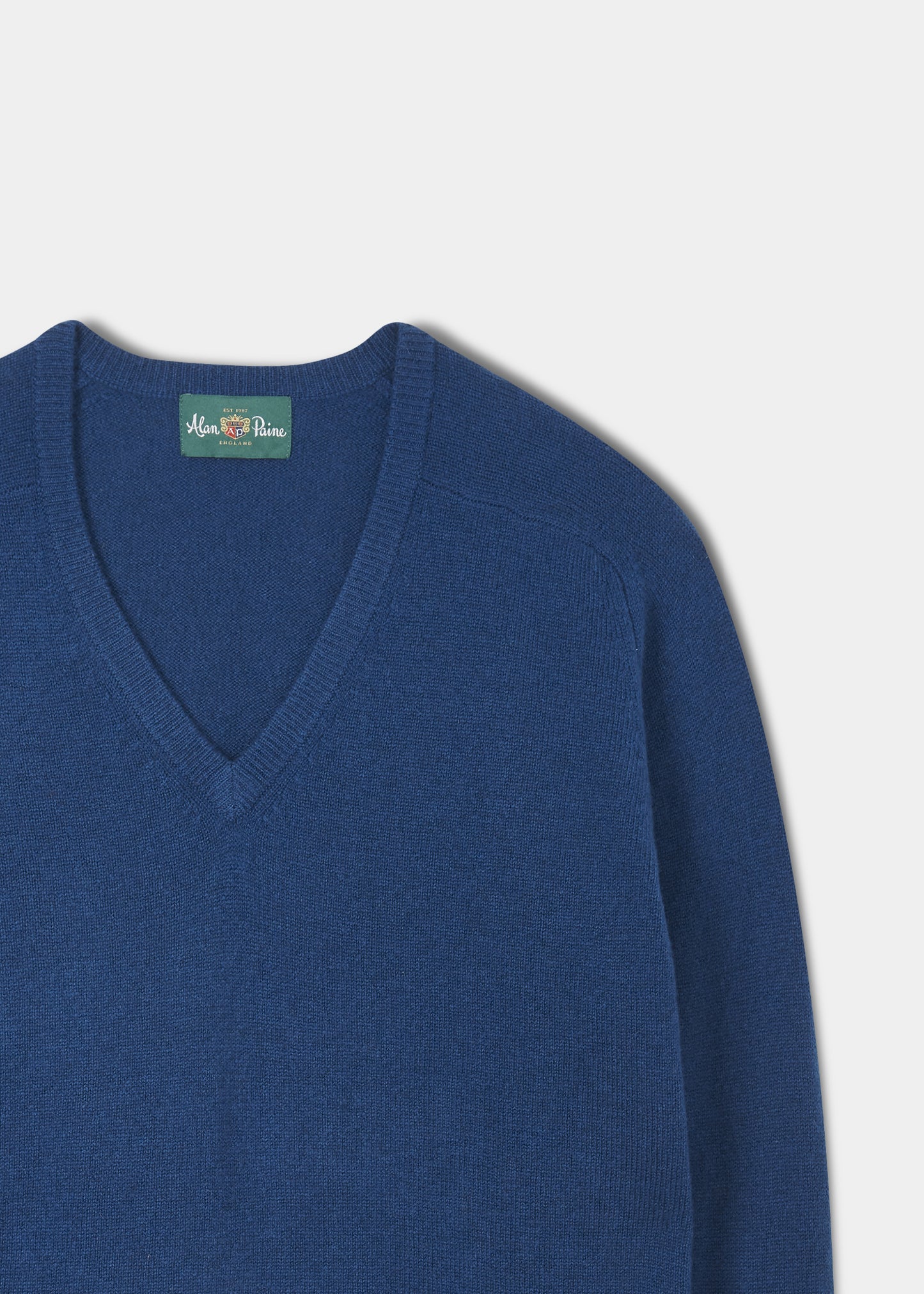 Hampshire Lambswool Jumper in Malabar