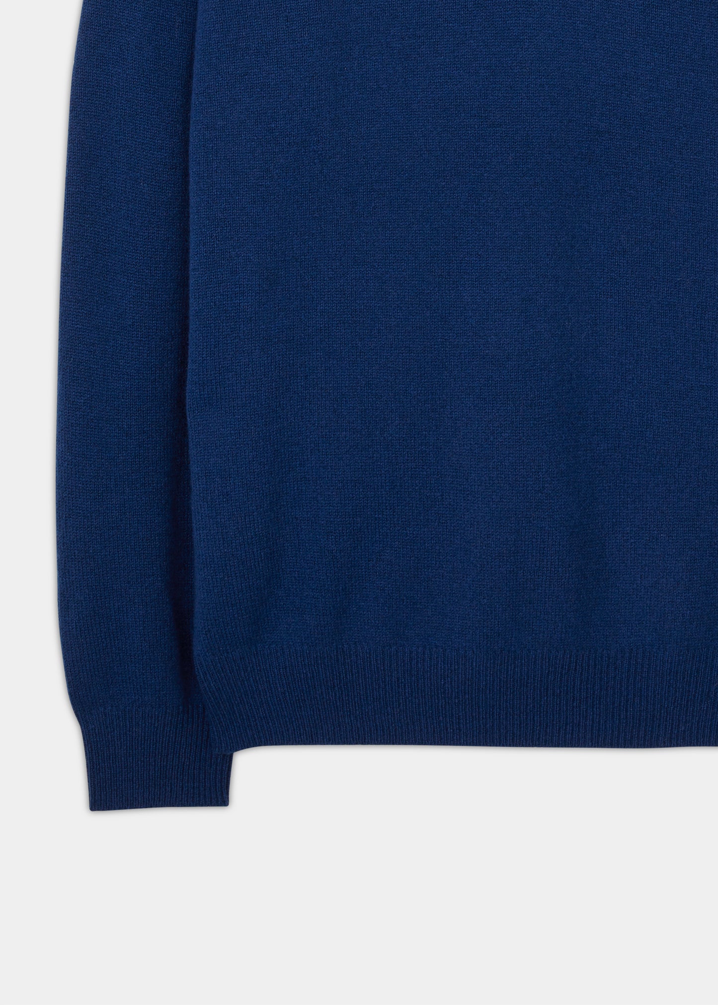 Men's Lambswool V Neck Jumper in Malabar