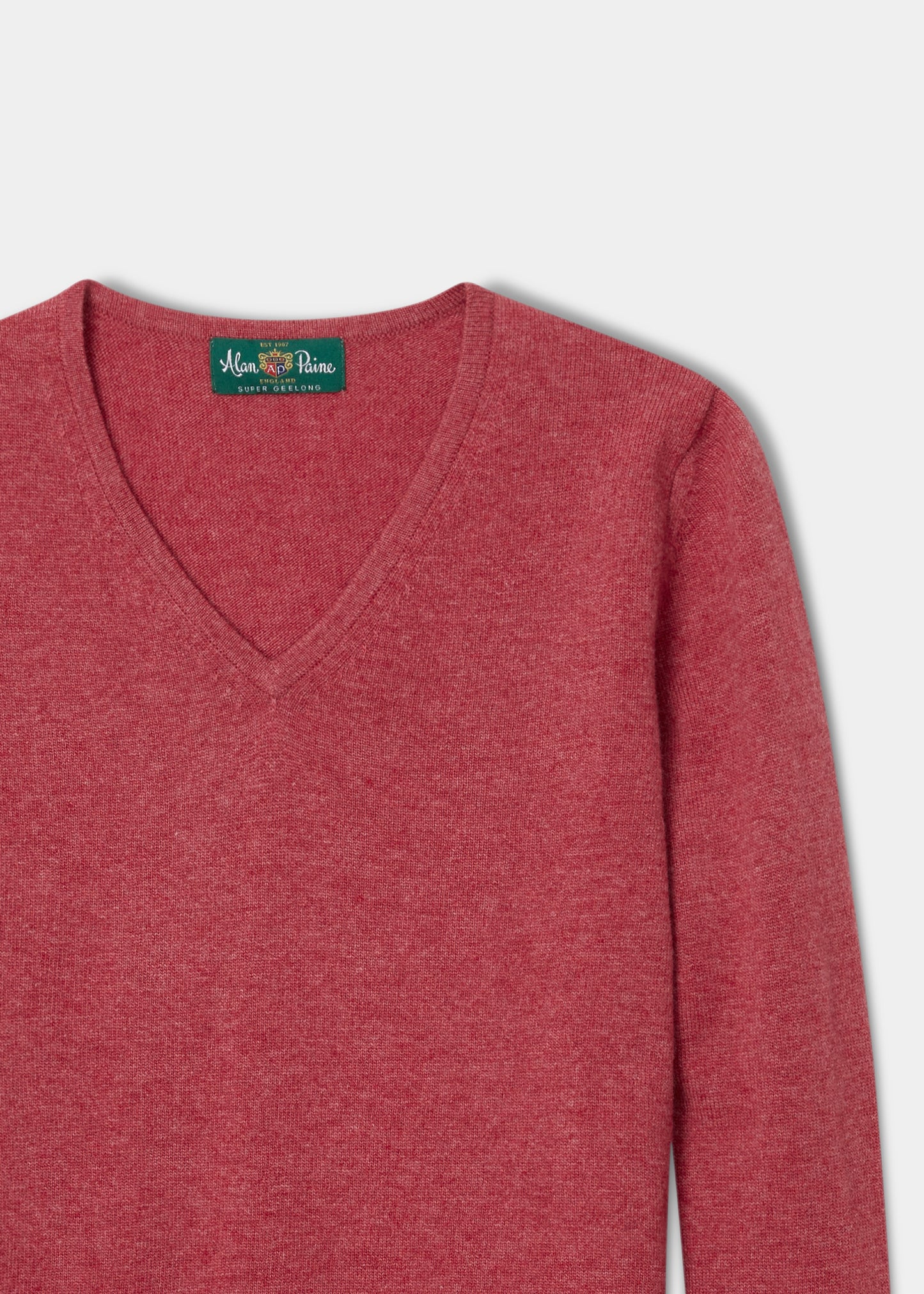 ladies-geelong-lambswool-vee-neck-jumper-rouge