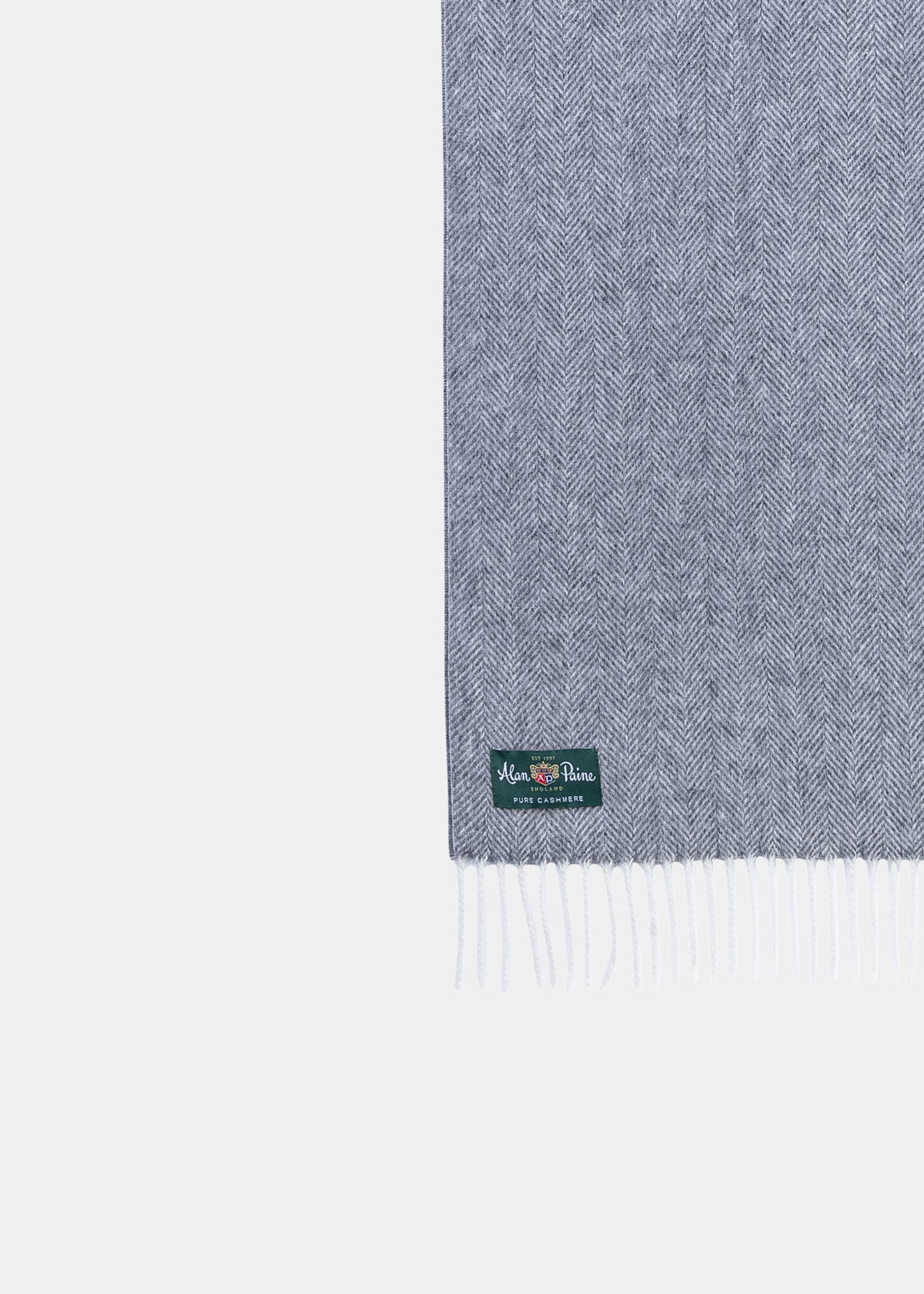 mens-cashmere-herringbone-scarf