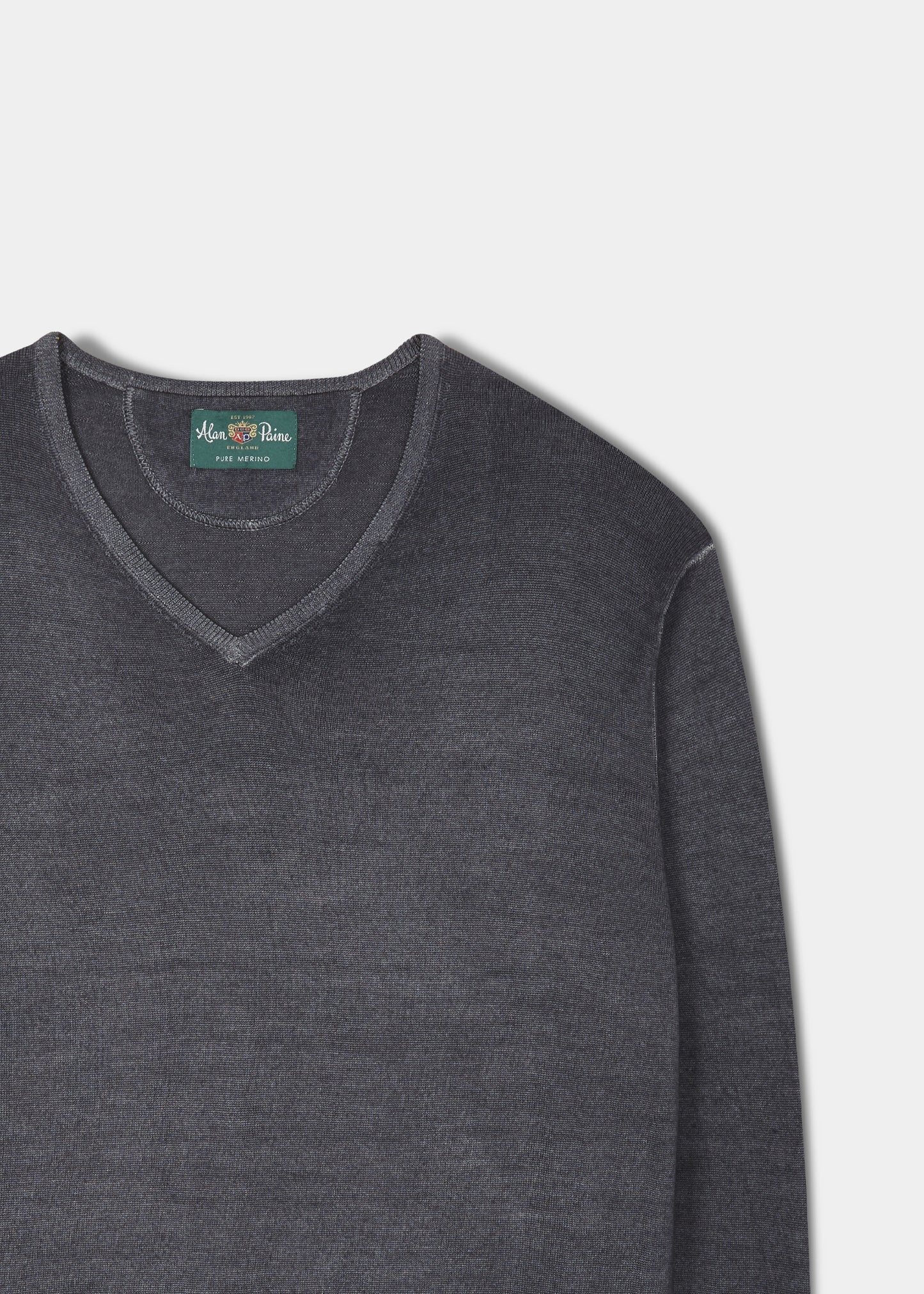 Oldstead Faded Dye Merino V Neck Jumper In Lead