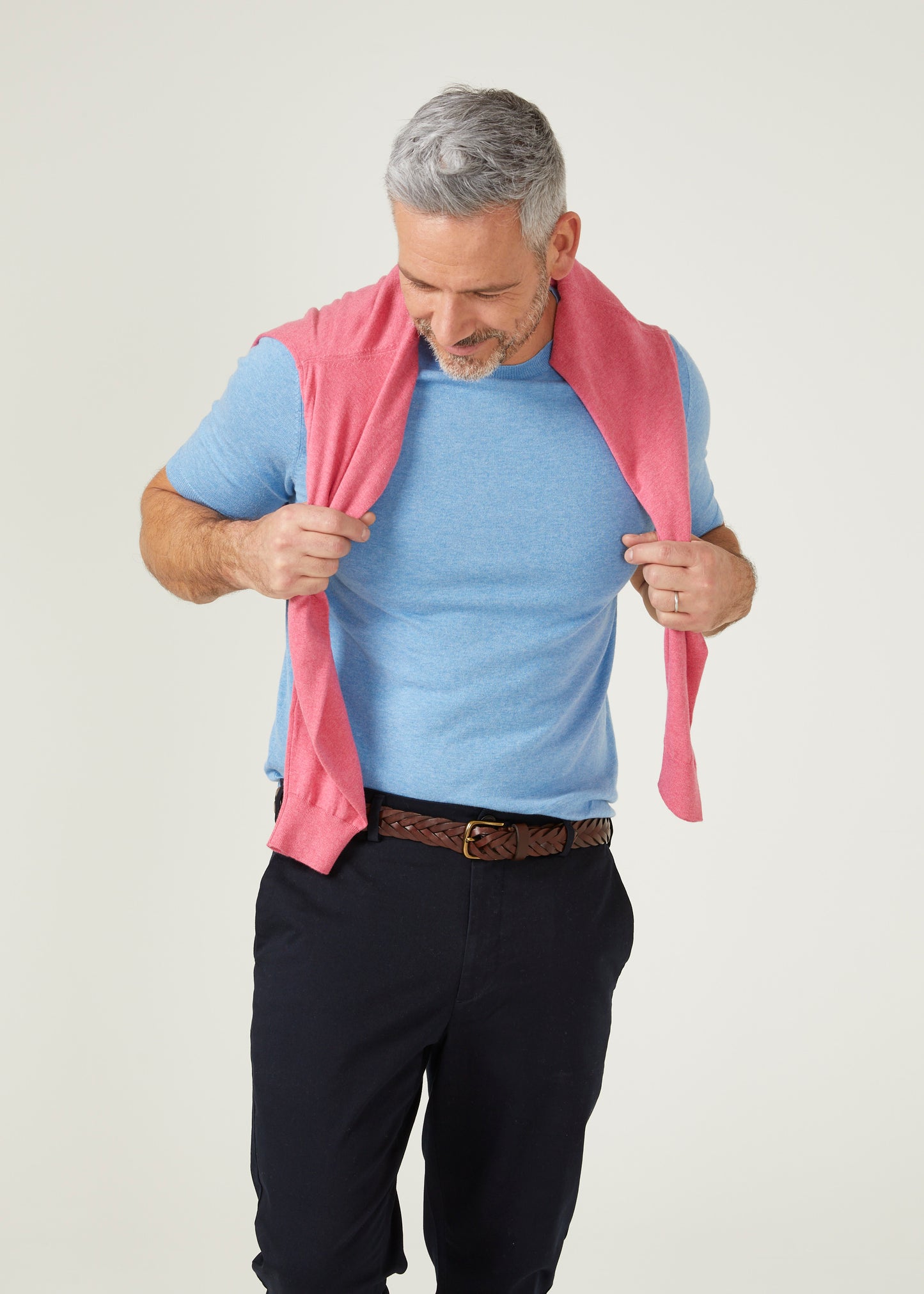 luxury cotton t-shirt with short sleeves in light blue.