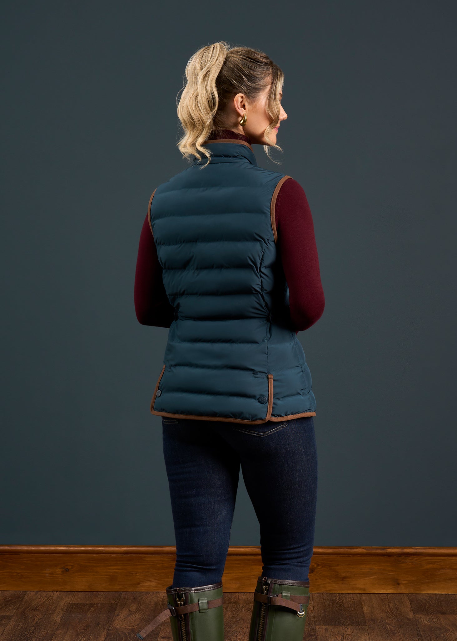 Calsall Ladies Quilted Gilet In Navy