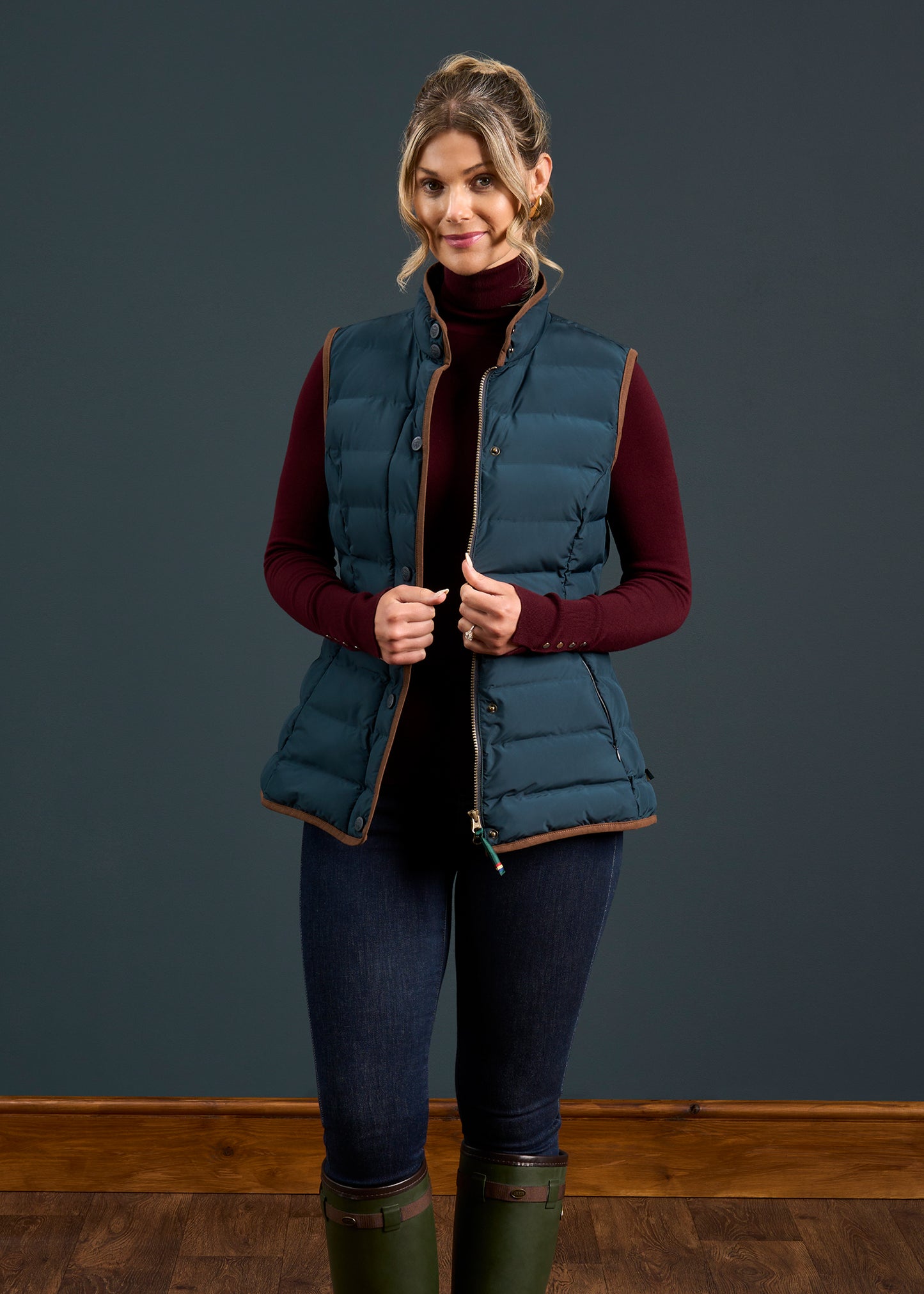 Calsall Ladies Quilted Gilet In Navy