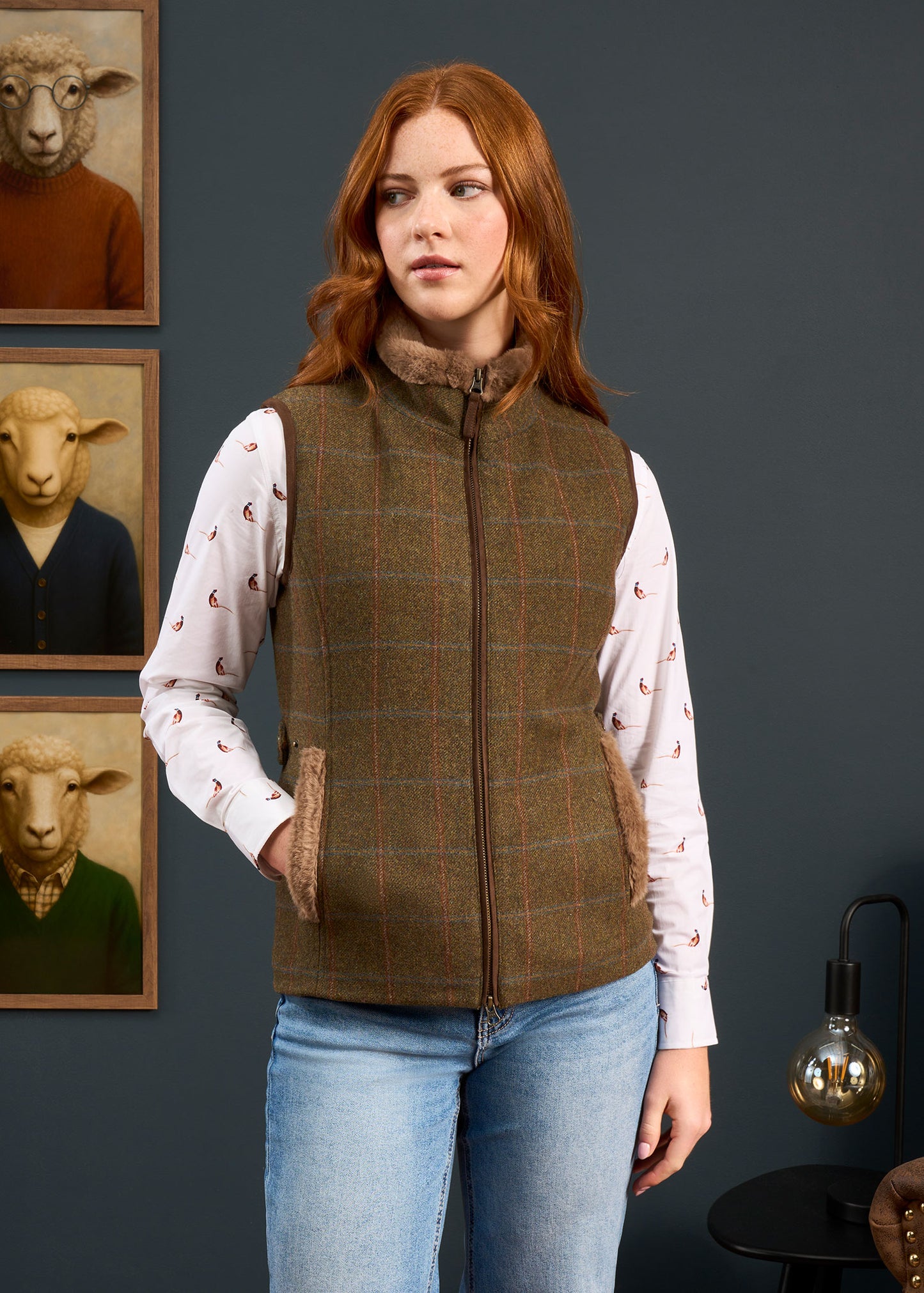 Combrook Ladies Tweed Gilet In Willow 