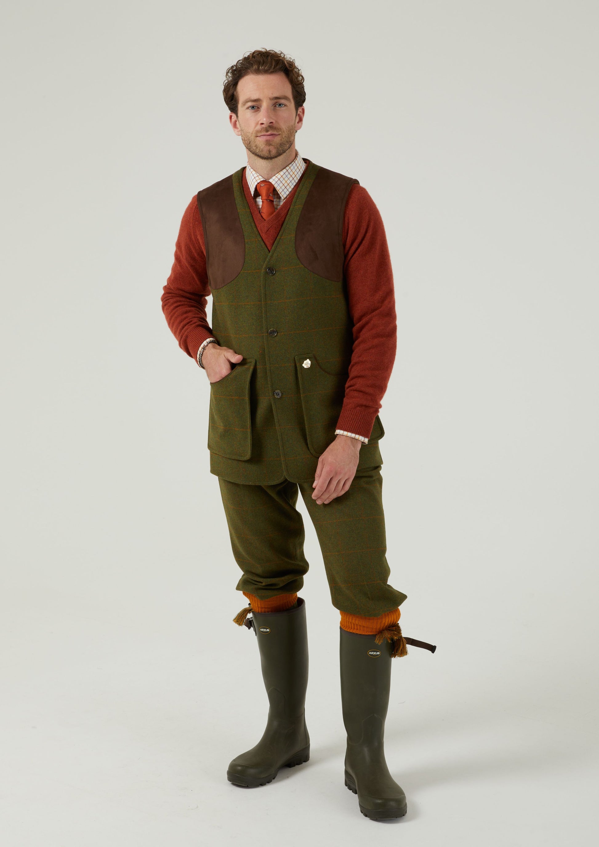 Combrook Men's Tweed Shooting Waistcoat in Maple 