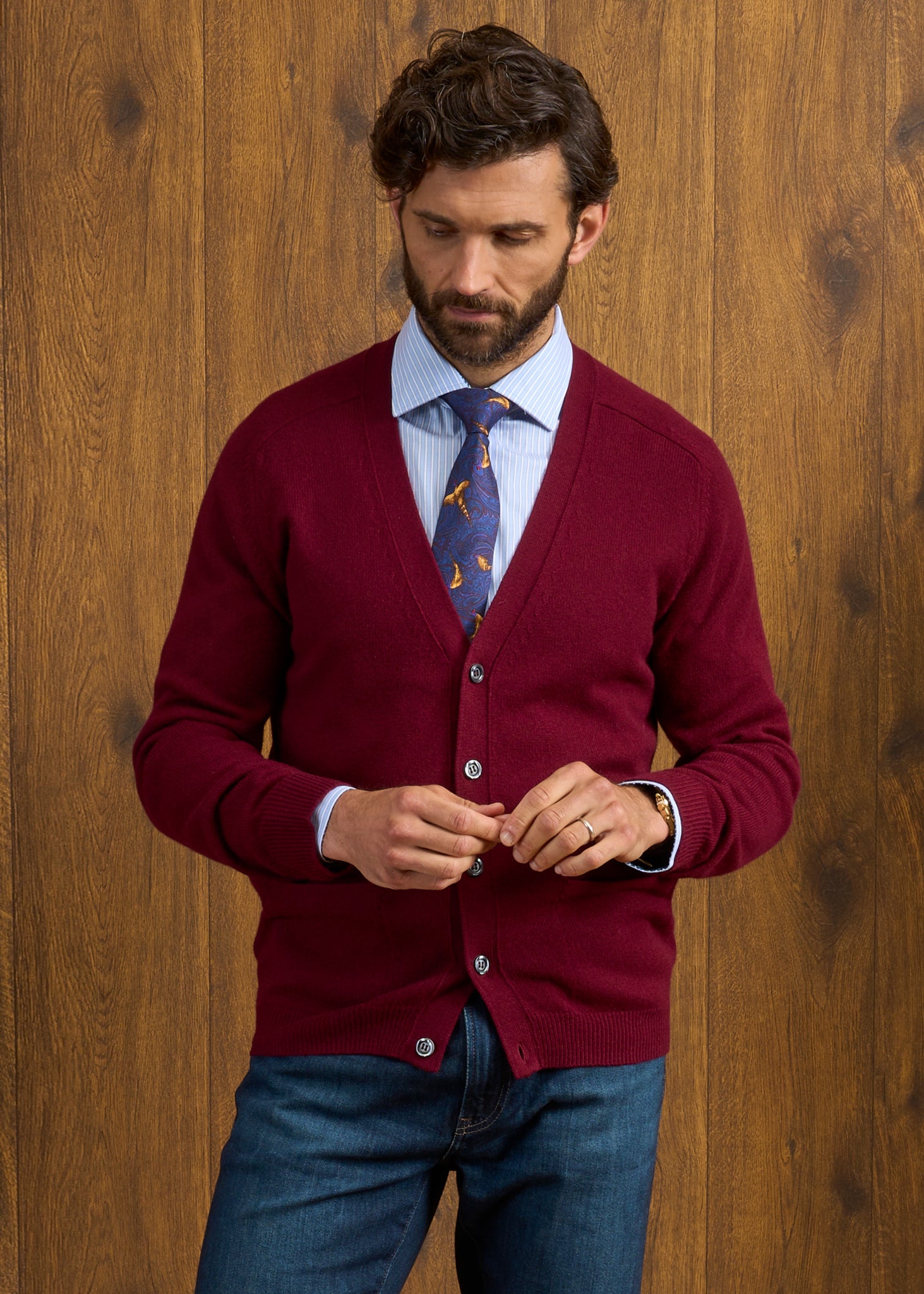 Cornwall Lambswool Cardigan in Bordeaux – Alan Paine