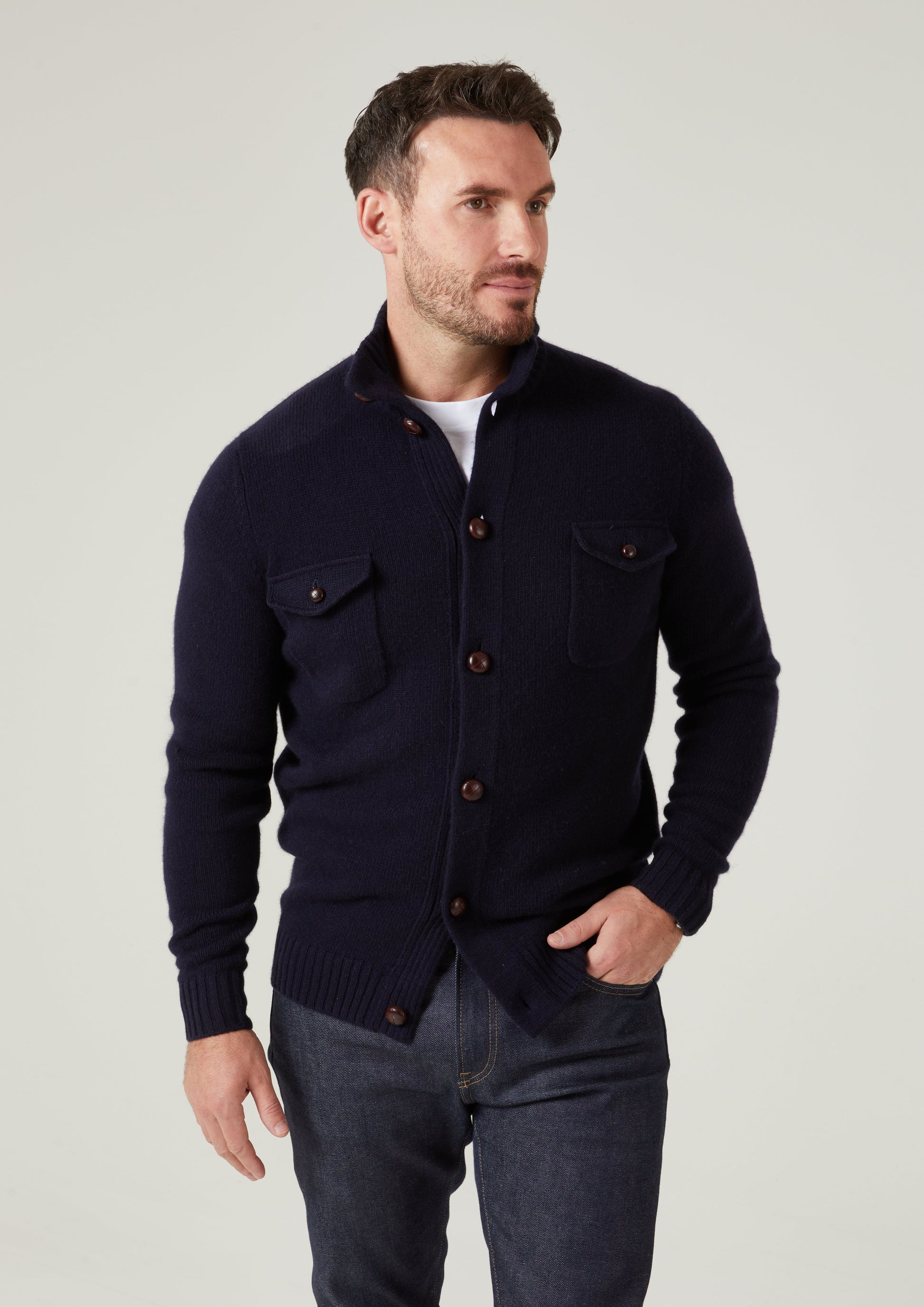 Landford Men's Lambswool Buttoned Jumper In Navy 