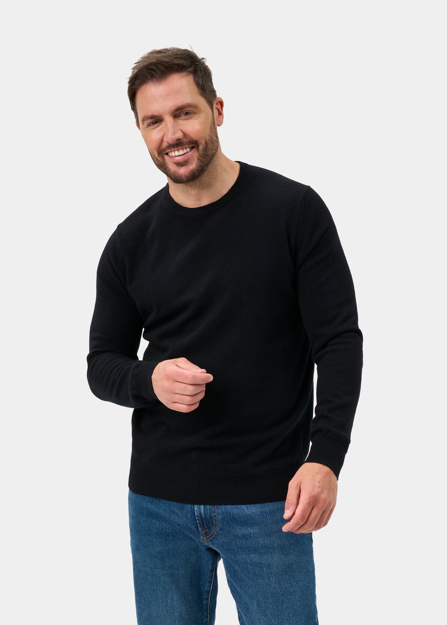 Brisbane Geelong Wool Jumper in Black - Regular Fit
