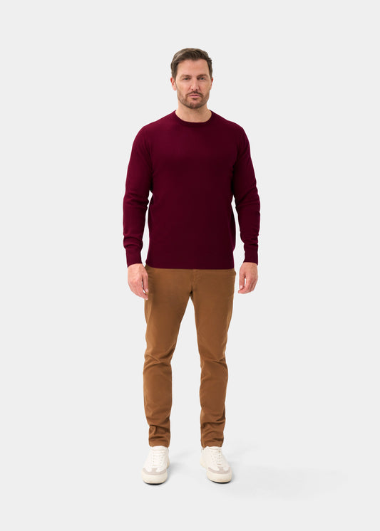Men's Geelong Wool Crew Neck Jumper in Claret
