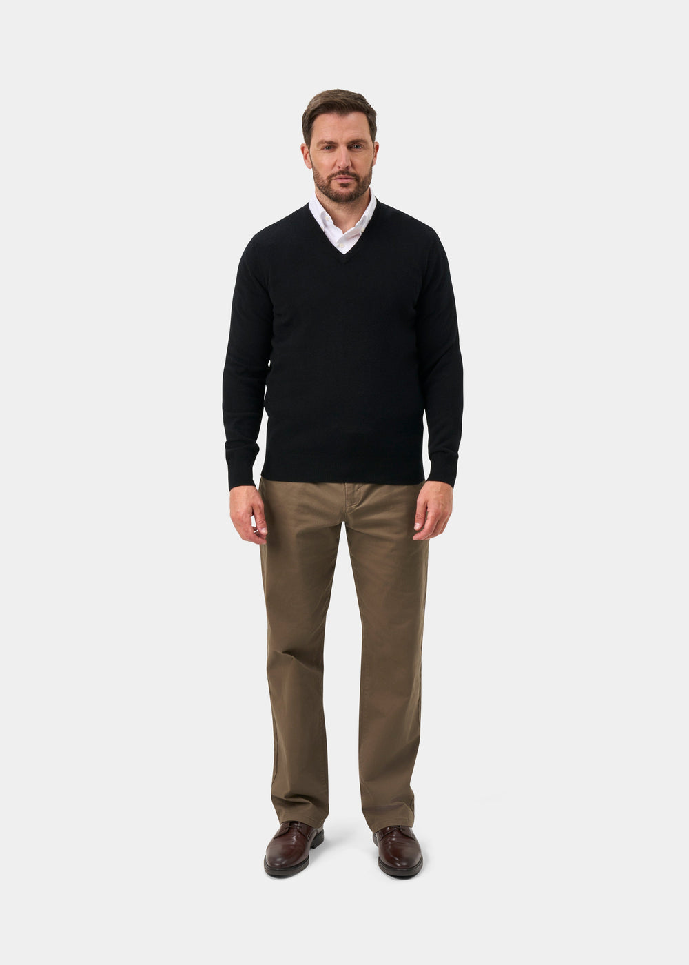 Albury Geelong Wool Jumper in Black - Regular Fit