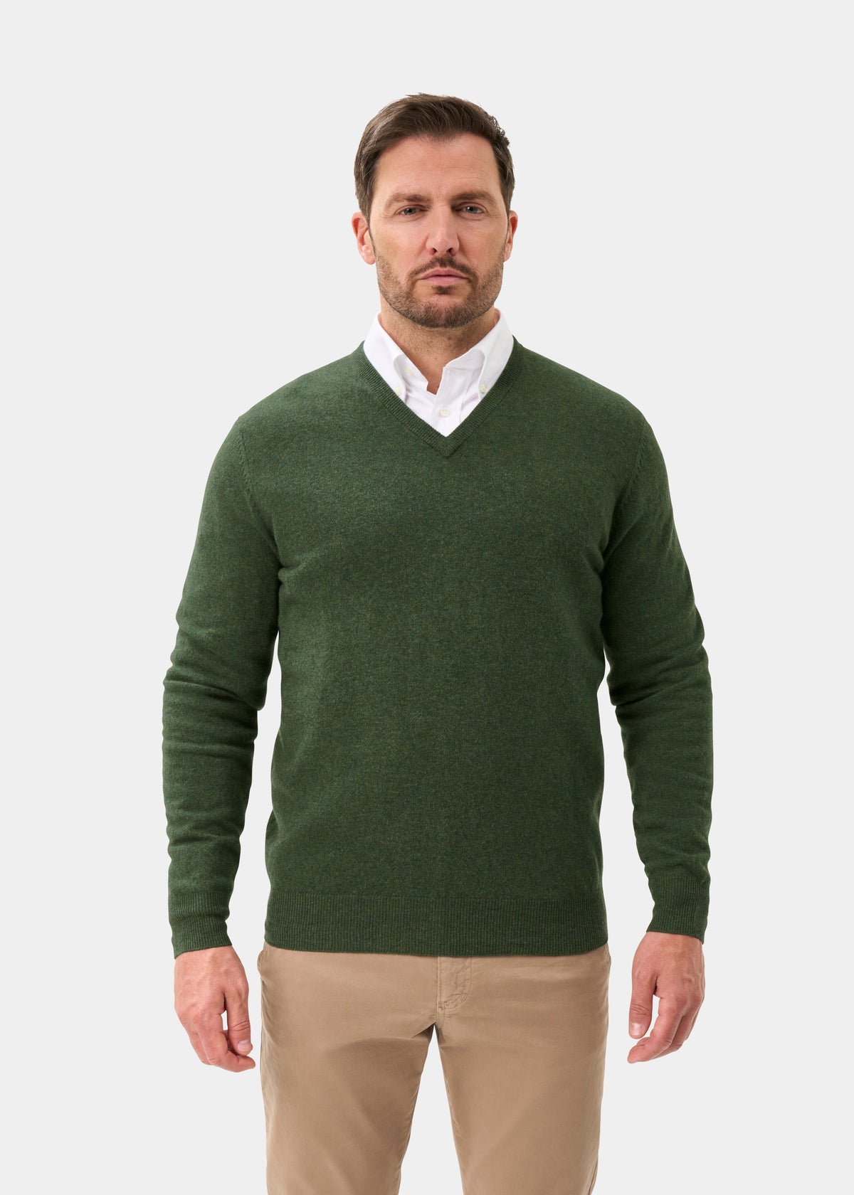 Men's Geelong Wool Vee Neck Jumper in Rosemary