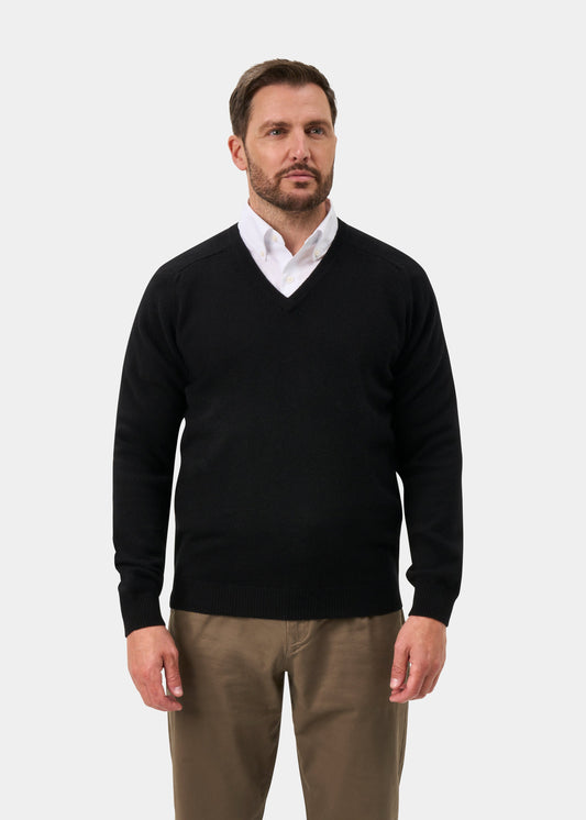 Kilsyth Men's Lambswool Jumper in Black - Regular Fit