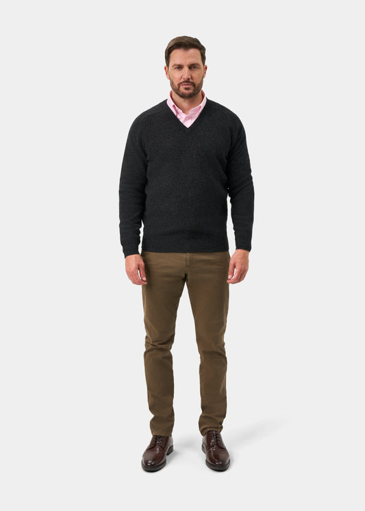 Kilsyth Men's Lambswool Jumper in Charcoal - Regular Fit