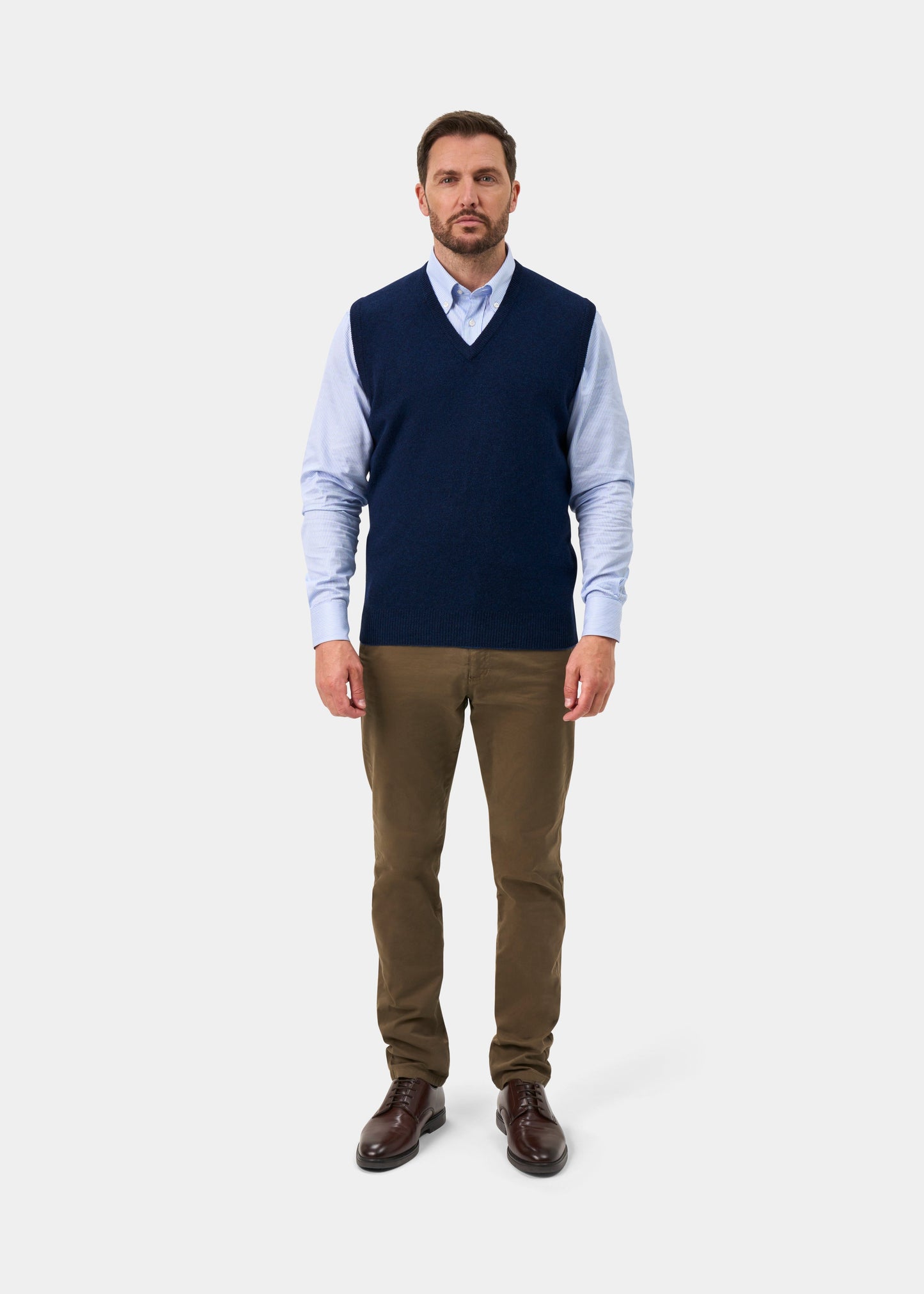 Norfolk Men's Lambswool Slipover in Indigo - Classic Fit