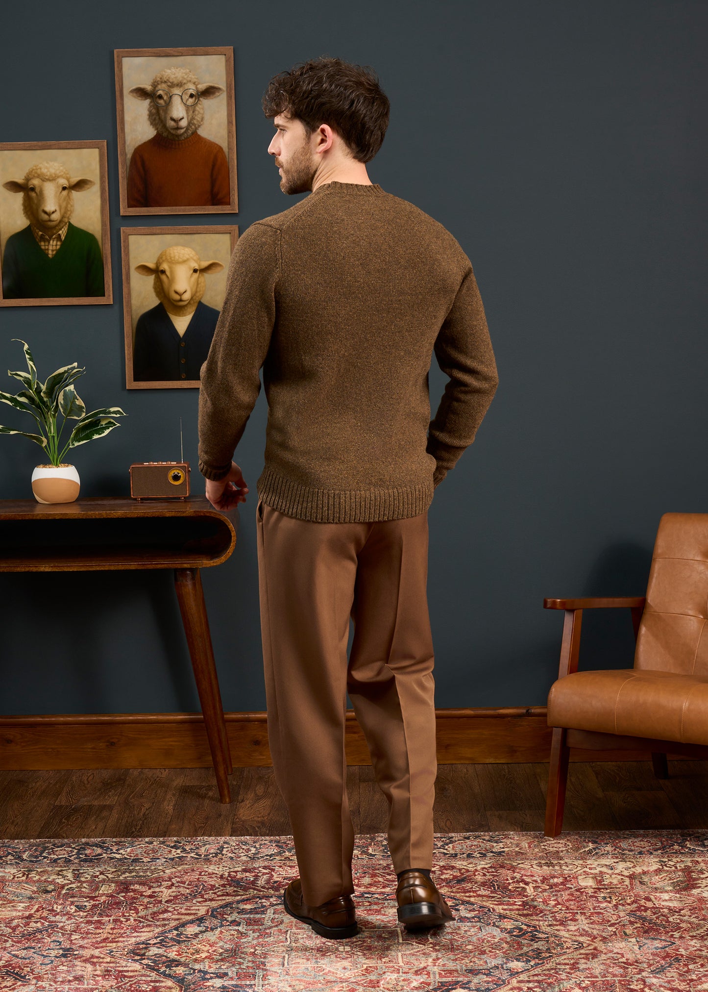 Mens-Shetland-Wool-Jumper-Brown