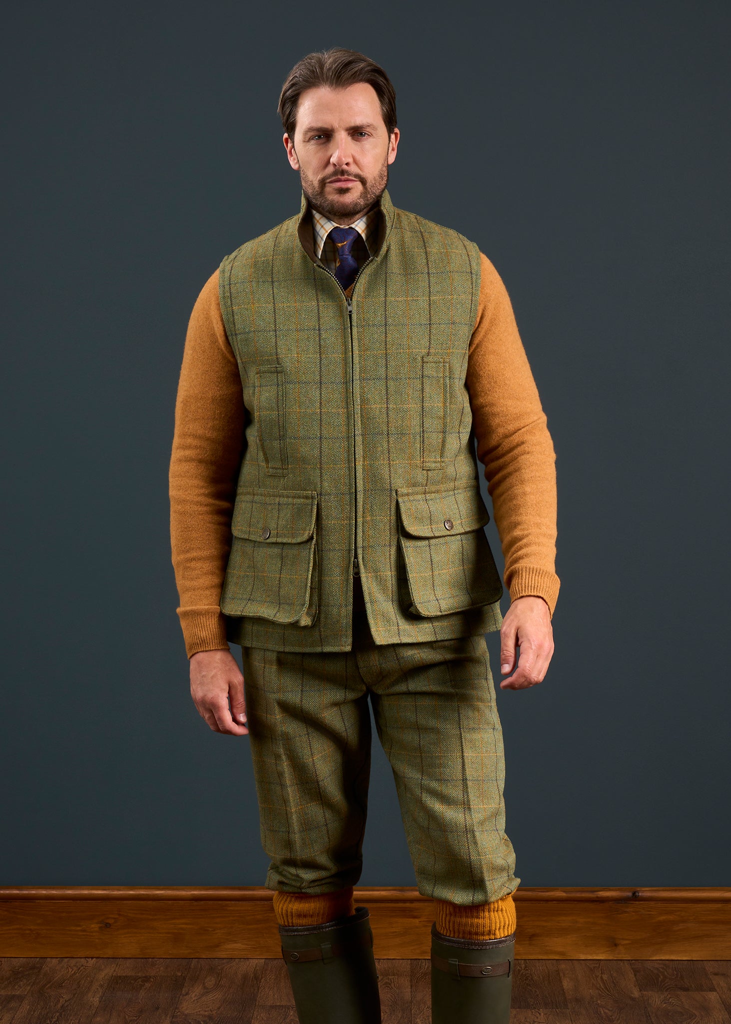 Rutland Men's Beating Waistcoat In Dark Moss – Alan Paine