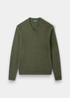 Alan Paine Kilsyth men's V-neck jumper in landscape green, crafted from soft 100% lambswool with saddle shoulders.