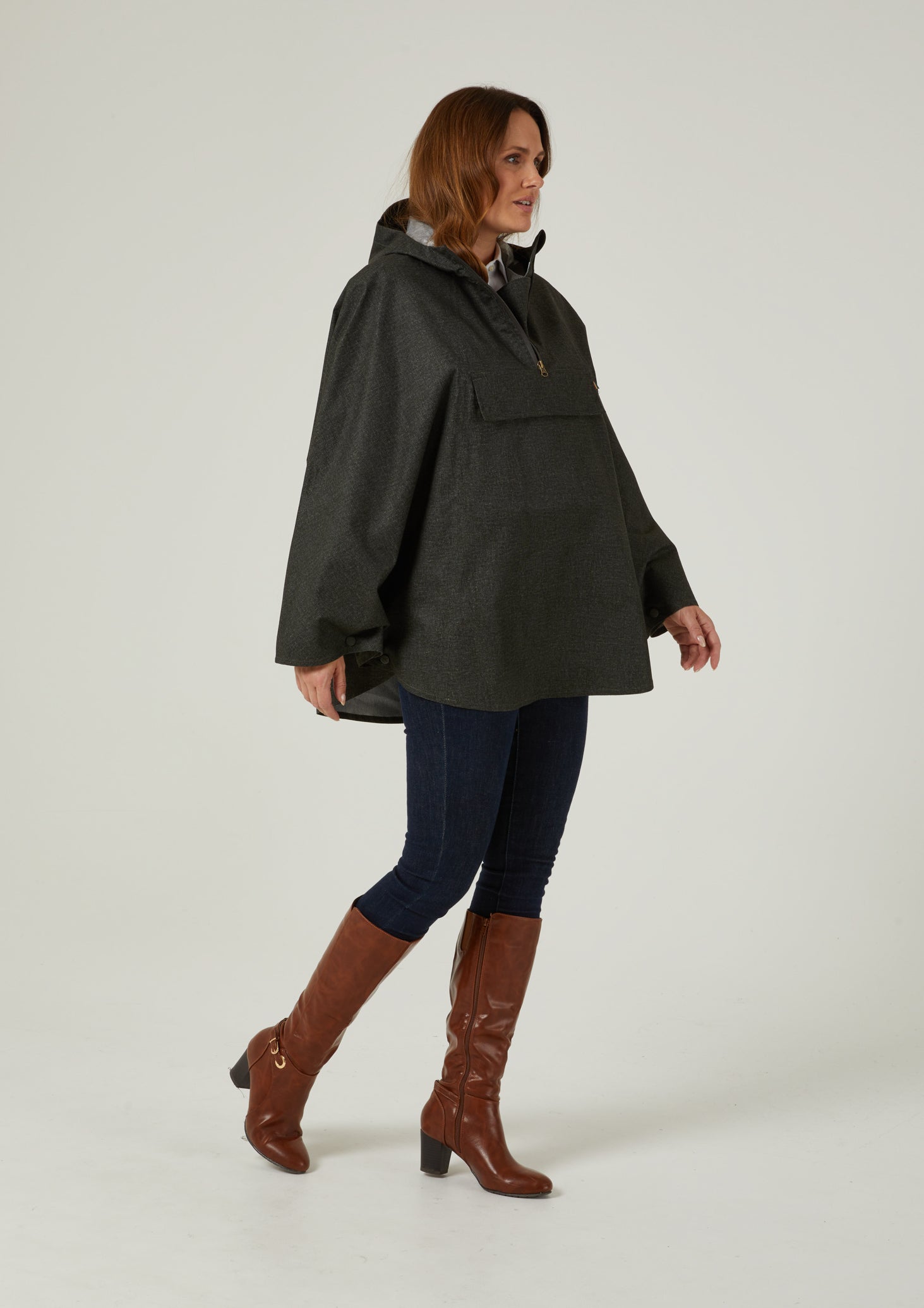 Fernley Ladies Waterproof Cape In Hopsack