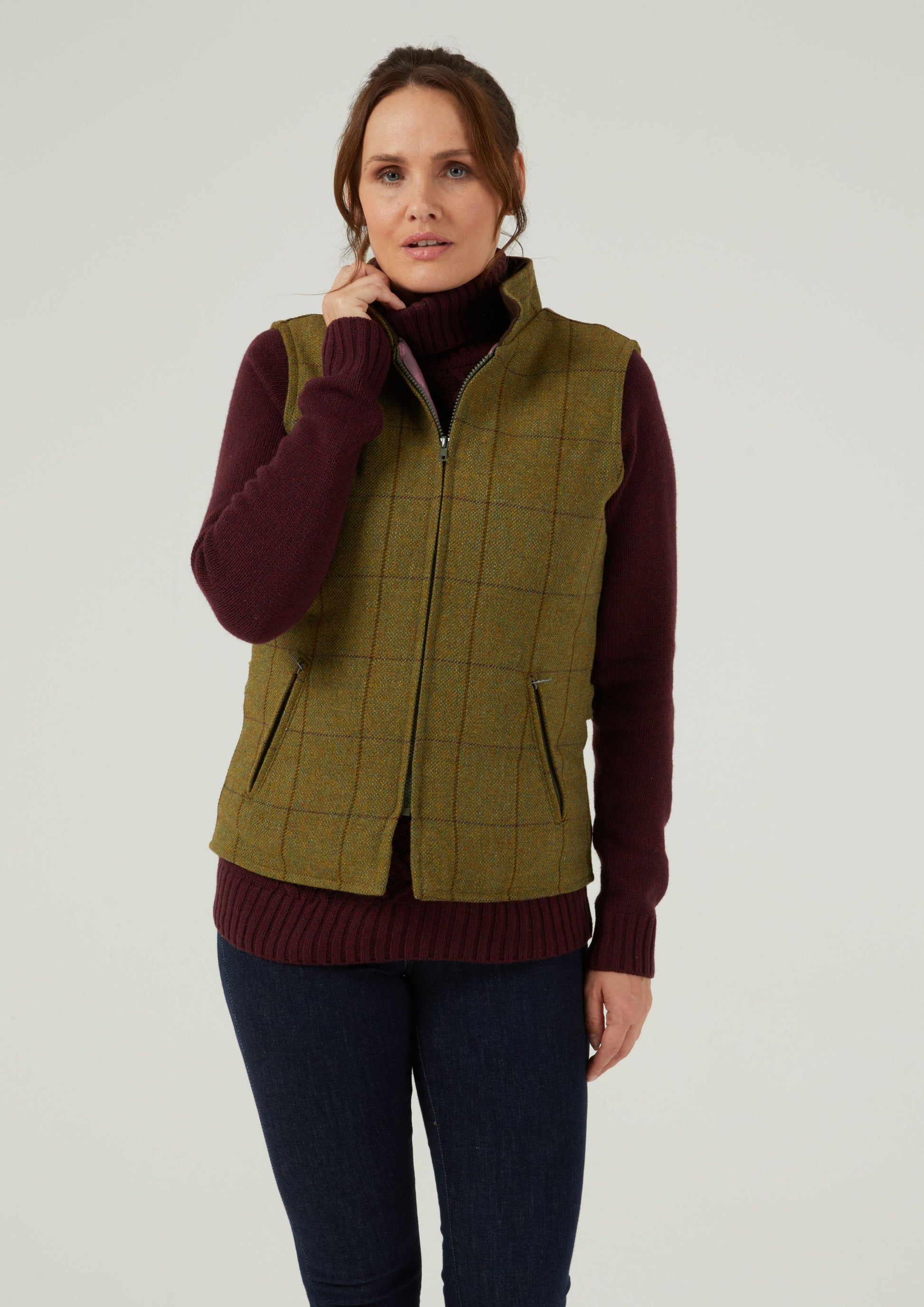 Rutland Ladies Tweed Gilet In Lichen