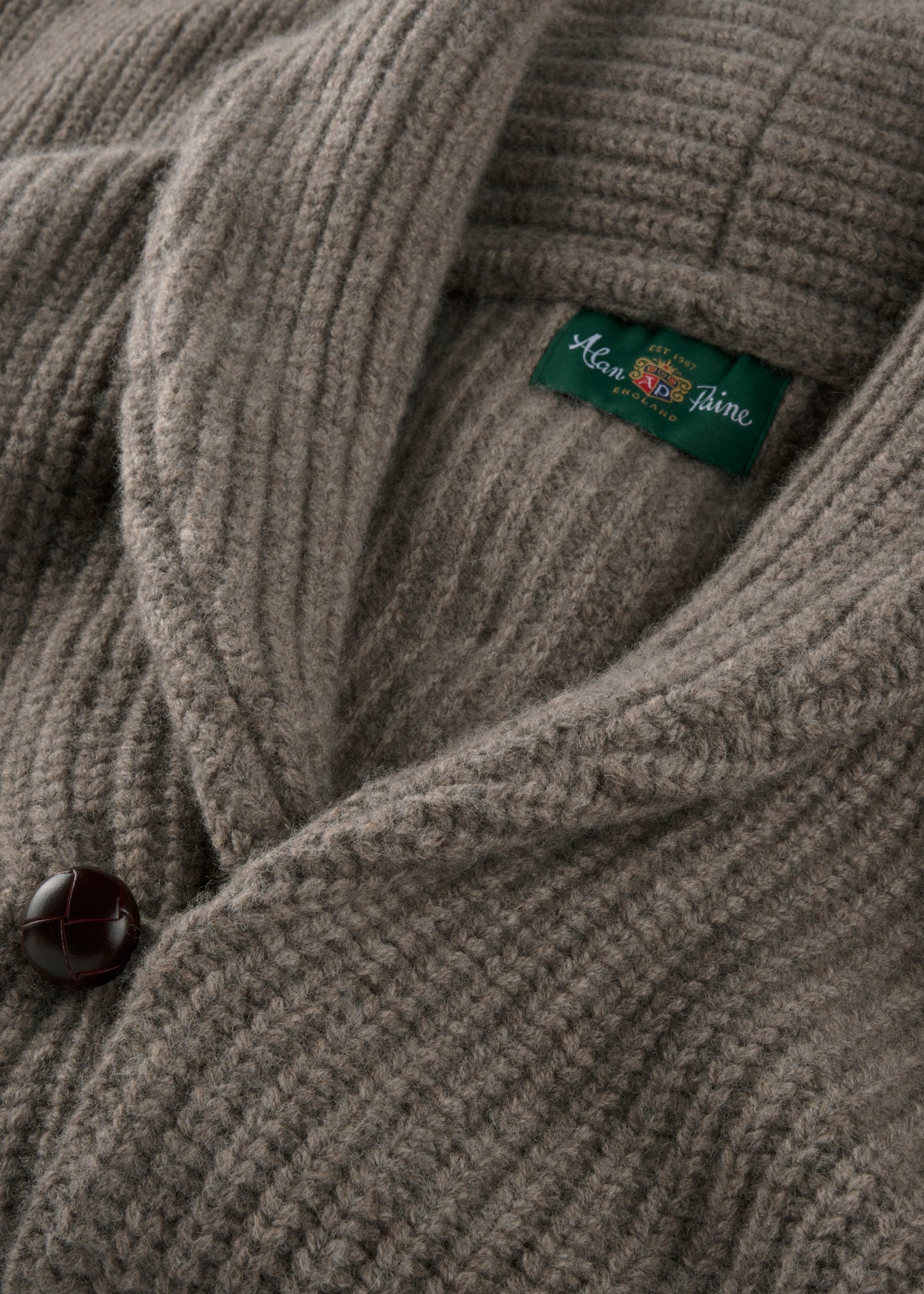 Men's Lambswool Jumper with Shawl Collar in Vole