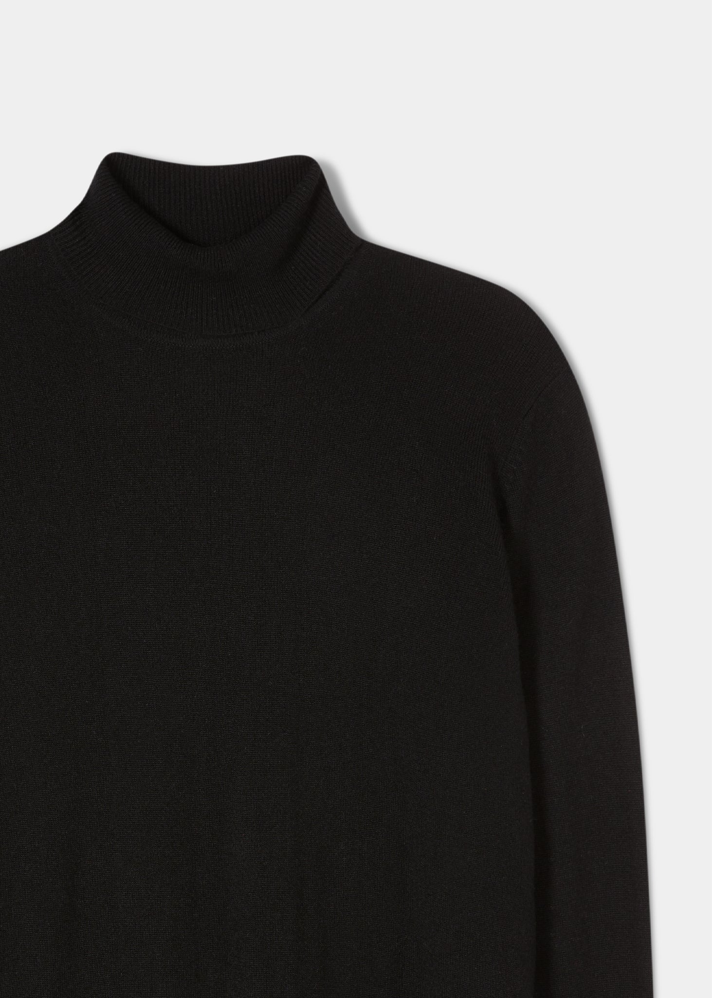 Cashmere-Roll-Neck-Sweater-Black