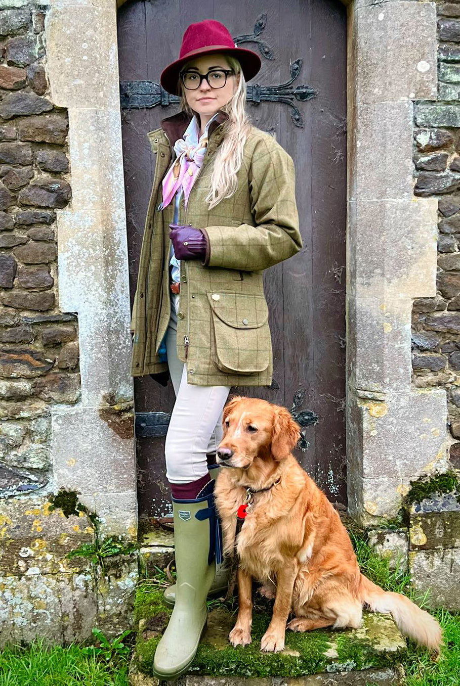 Combrook Ladies Tweed Shooting Coat In Gorse - Shooting Fit