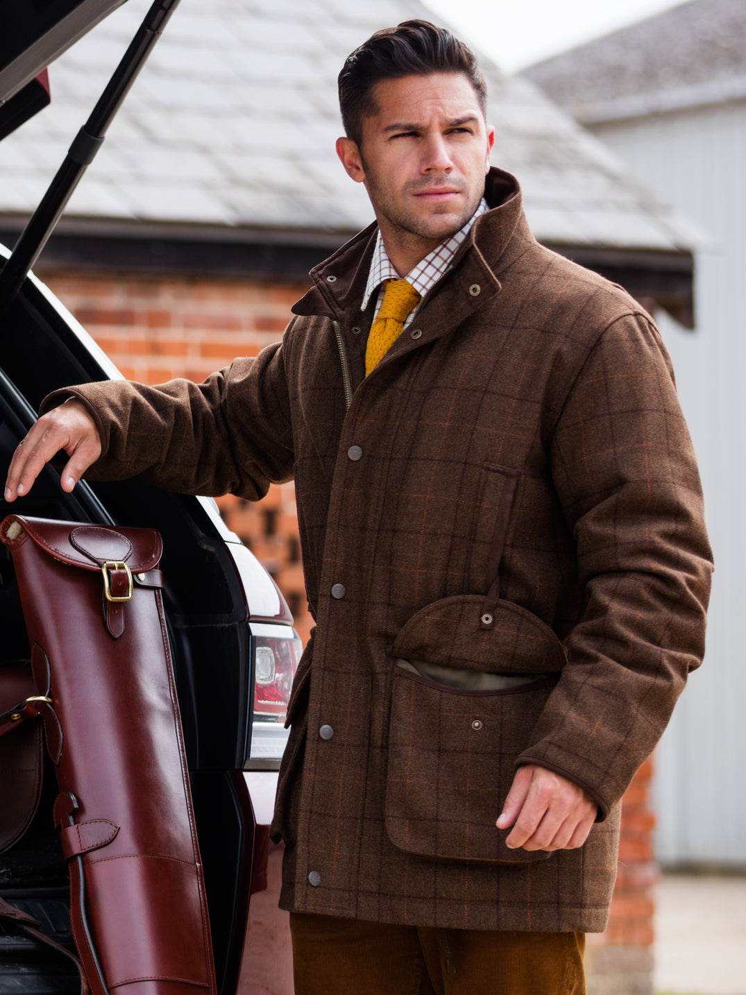 Combrook Men's Tweed Shooting Field Coat In Woodland - Regular Fit