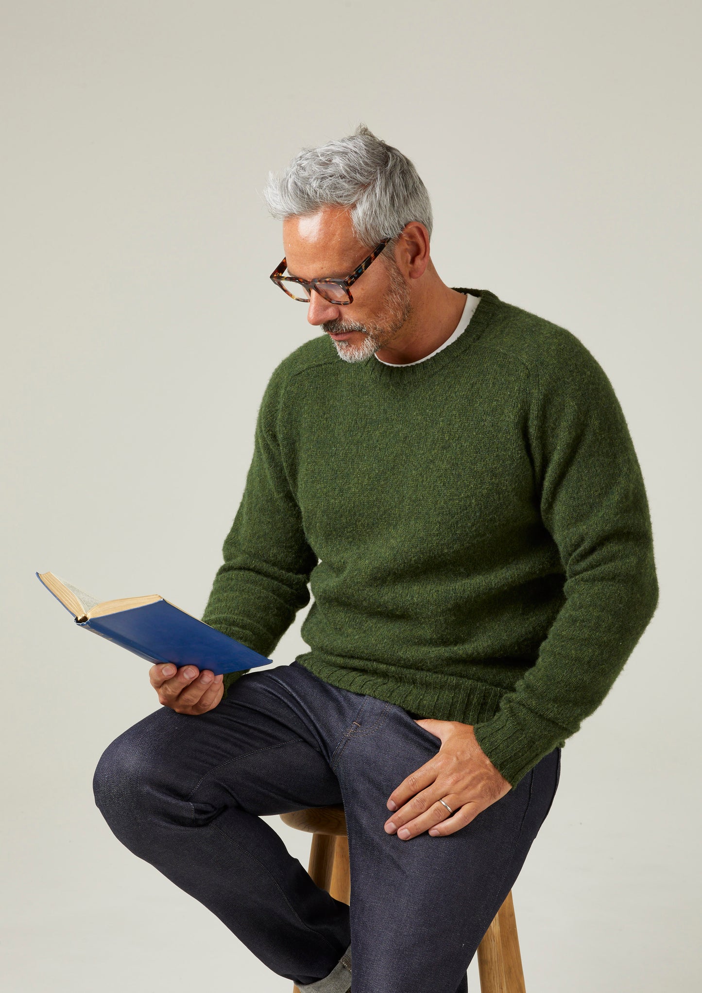 Ribbleton Men's Brushed Shetland Wool Jumper In Tundra - Regular Fit