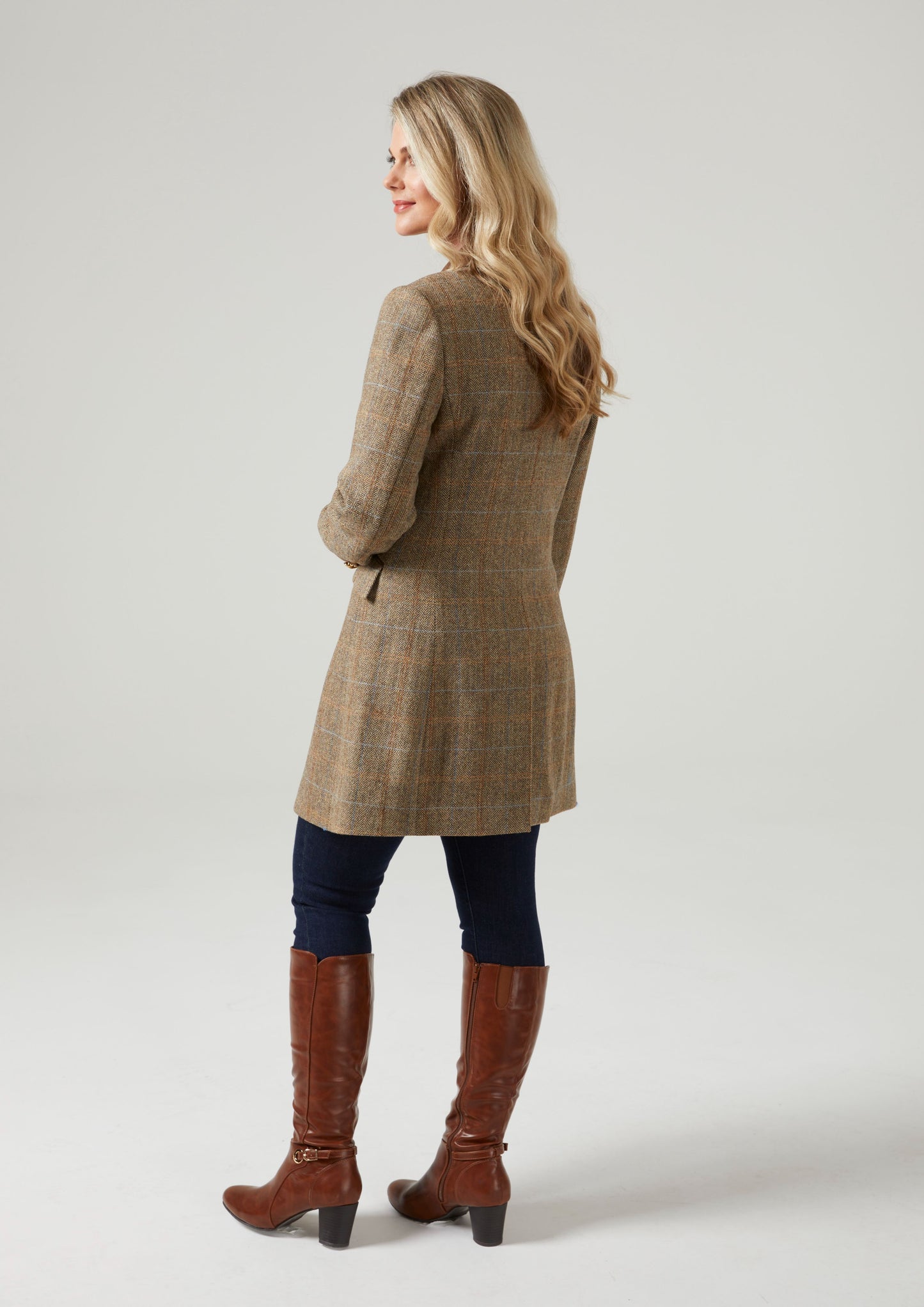 Surrey Ladies Mid-Thigh Tweed Coat In Hazelwood